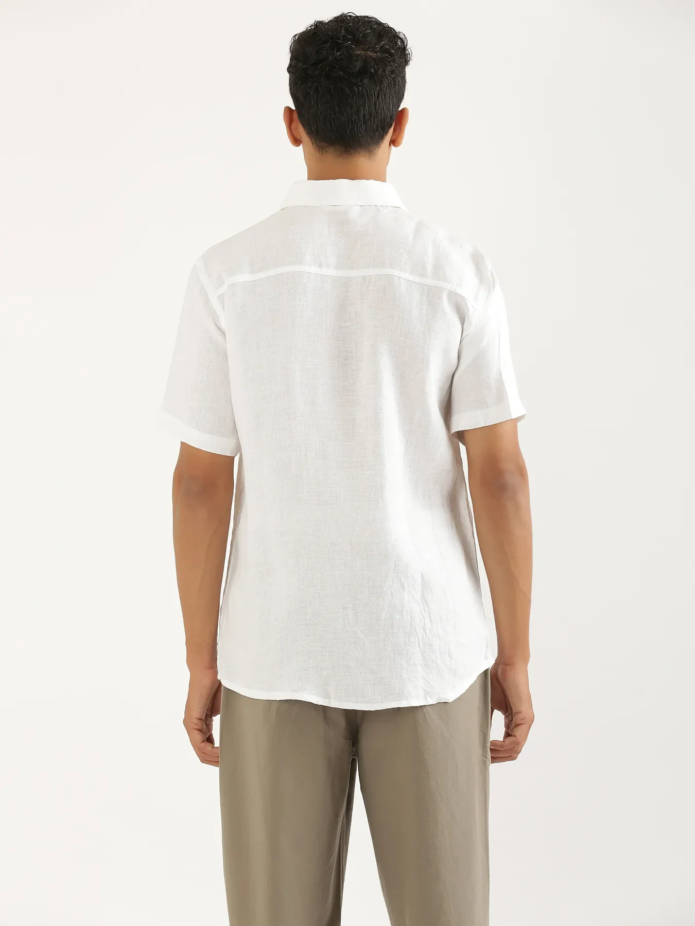 Men White Pure Linen Short Sleeve Shirt - Image 8