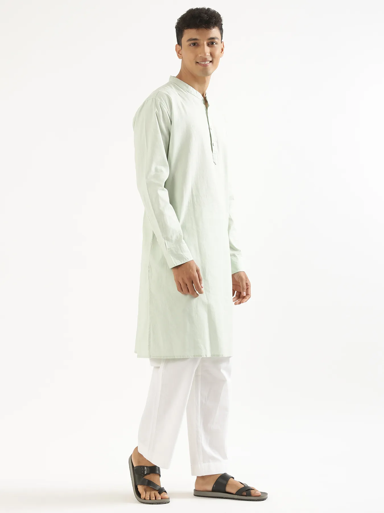 Men Mint Green Airy Linen Long Kurta - Image 3