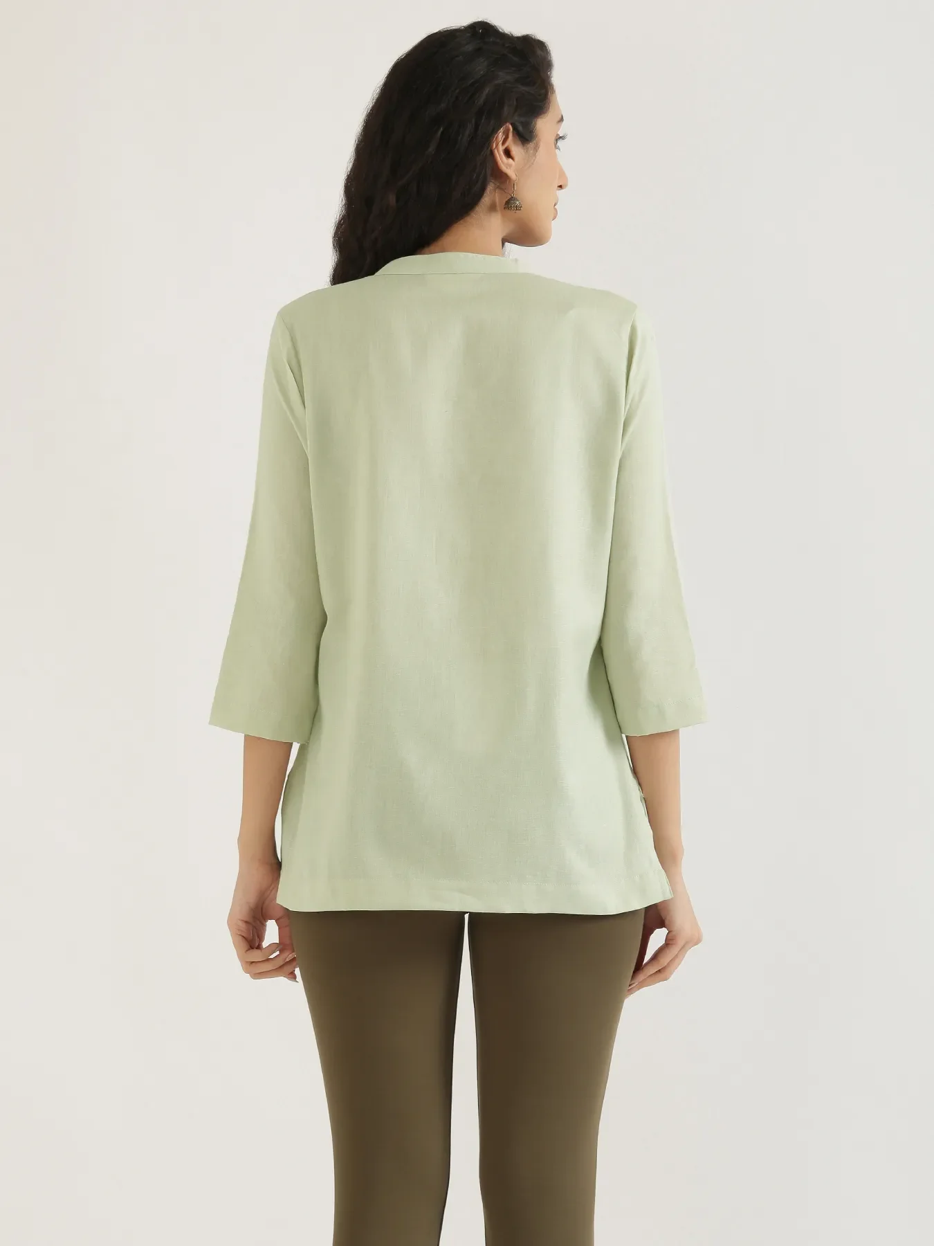Women Mint Green Airy Linen Short Kurta - Image 8