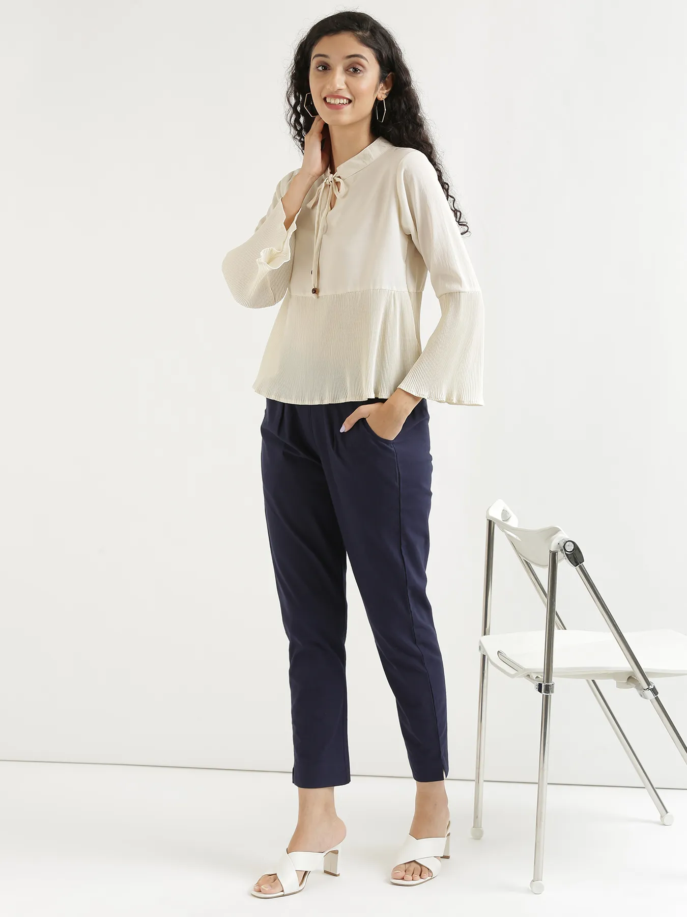 Women Navy Blue Cotton Pant - Image 10
