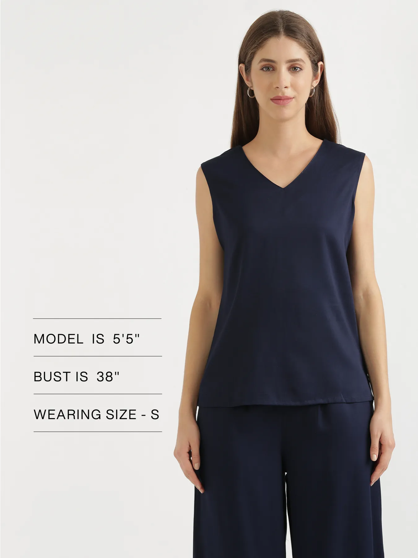 Women Navy Blue V-Neck Sleeveless Top - Image 12