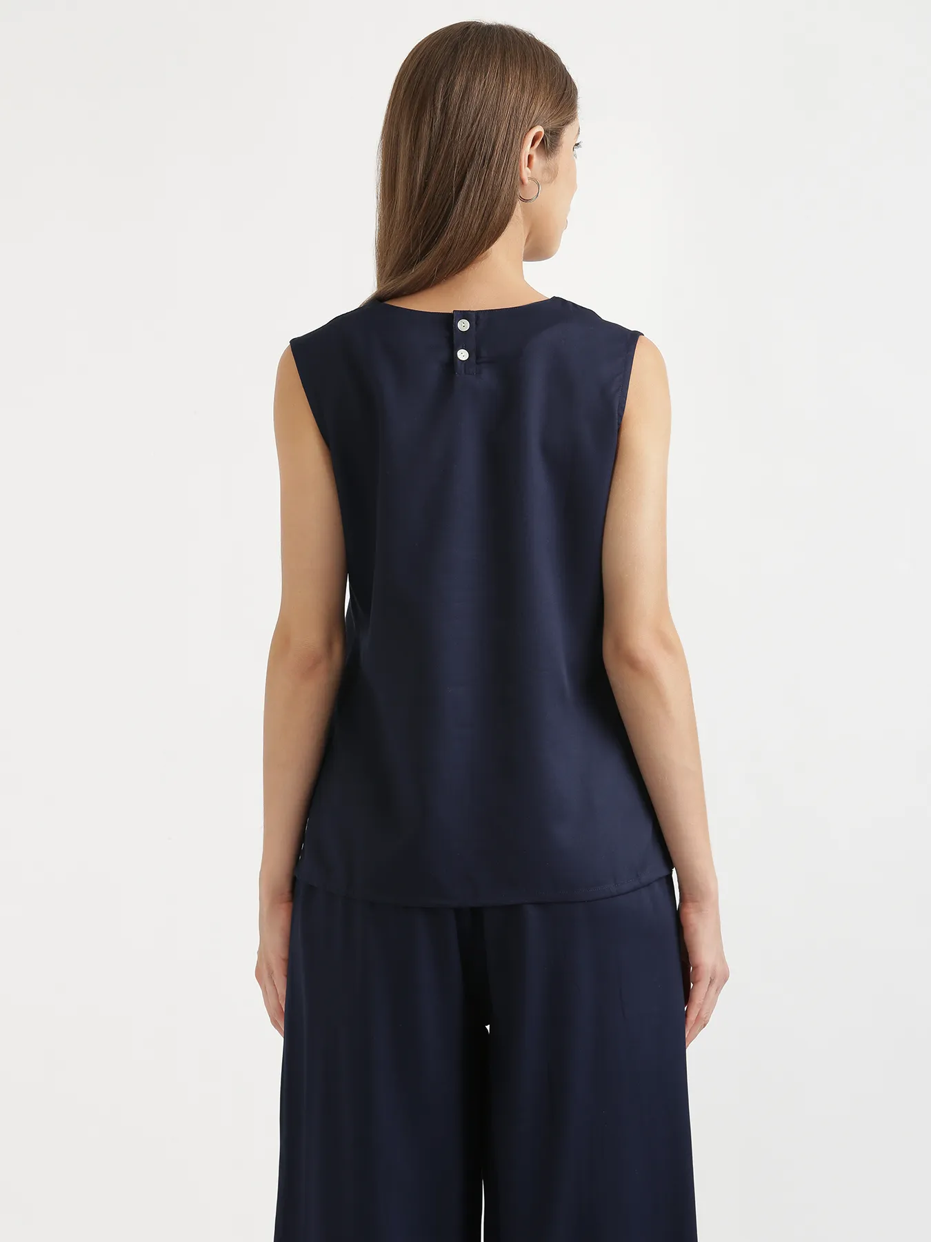 Women Navy Blue V-Neck Sleeveless Top - Image 8