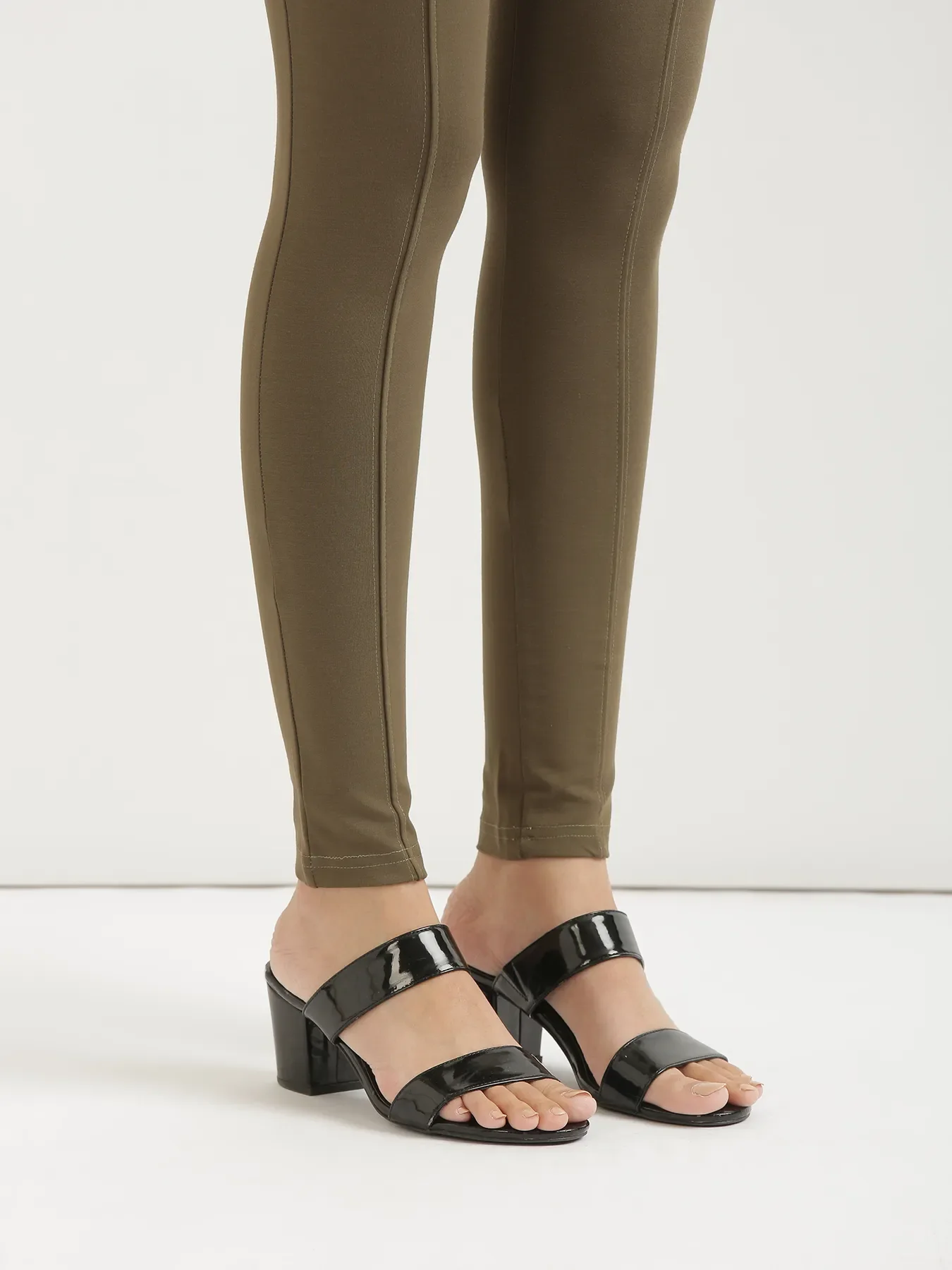 Women Olive Green 4-Way Stretchable Pants - Image 10