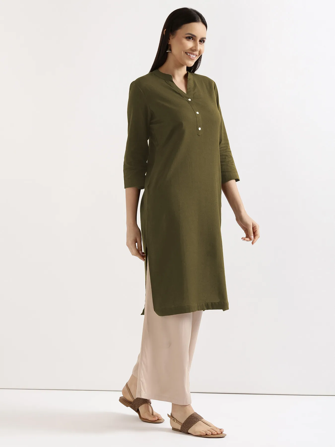 Women Olive Green Airy Linen Long Kurta - Image 8