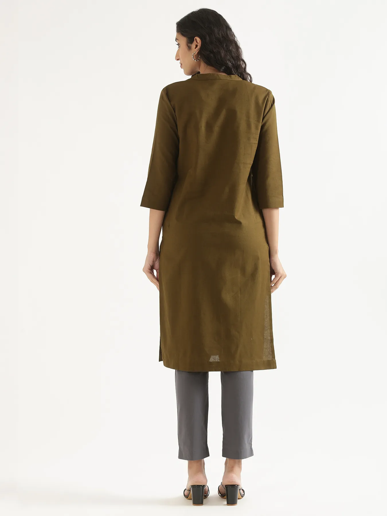 Women Olive Green Airy Linen Long Kurta & Cement Grey Cotton Pant Set - Image 10