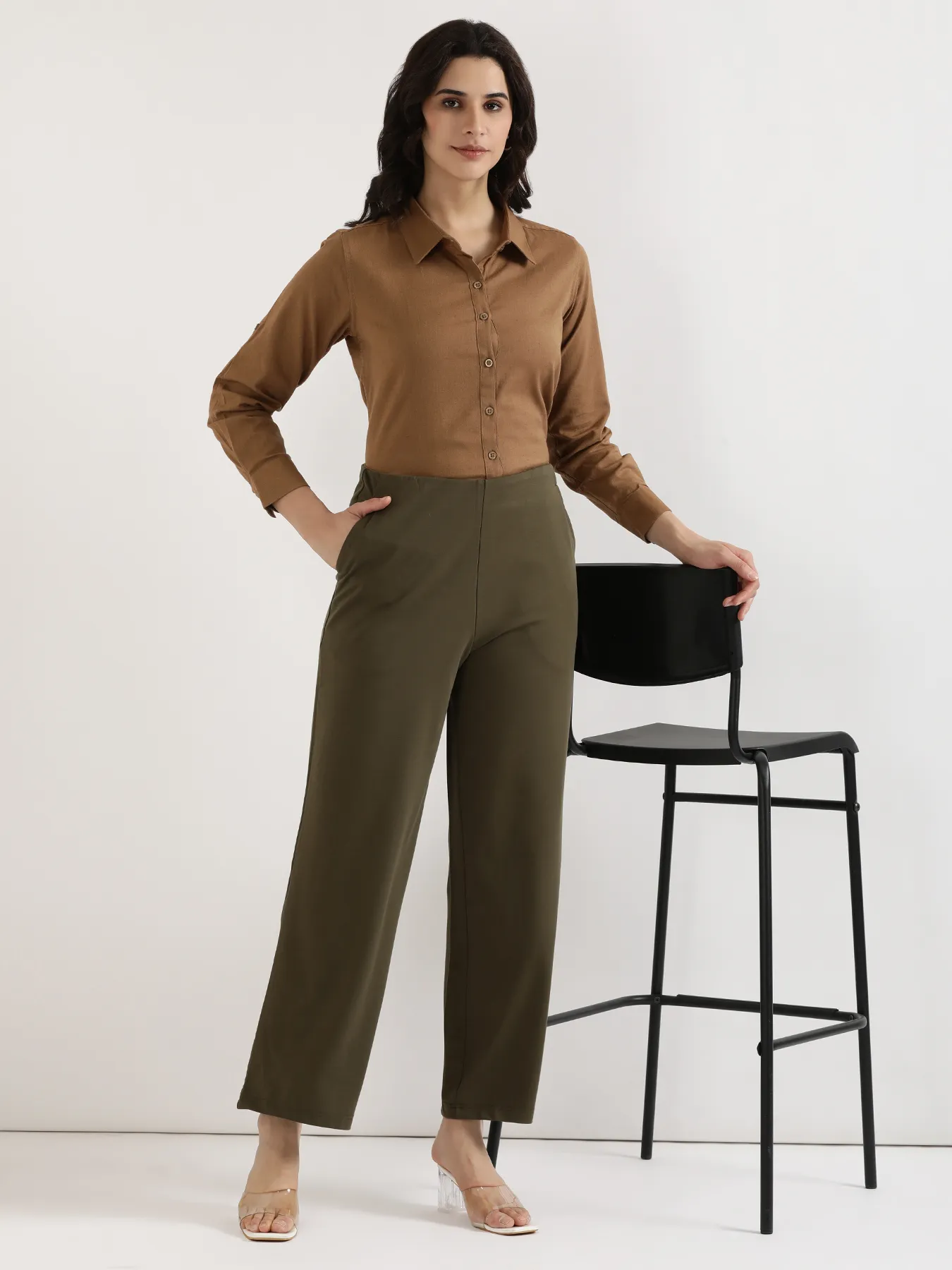 Women Olive Green Wide Leg Pants - Image 11