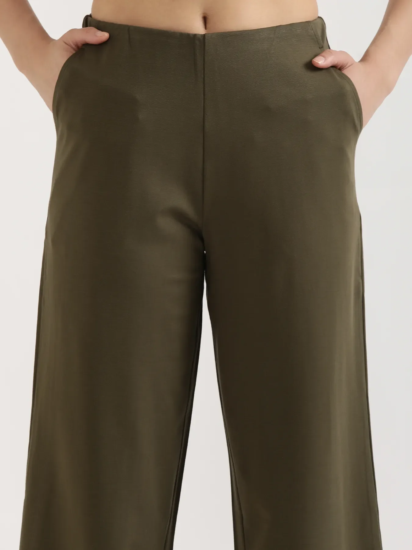 Women Olive Green Wide Leg Pants - Image 4