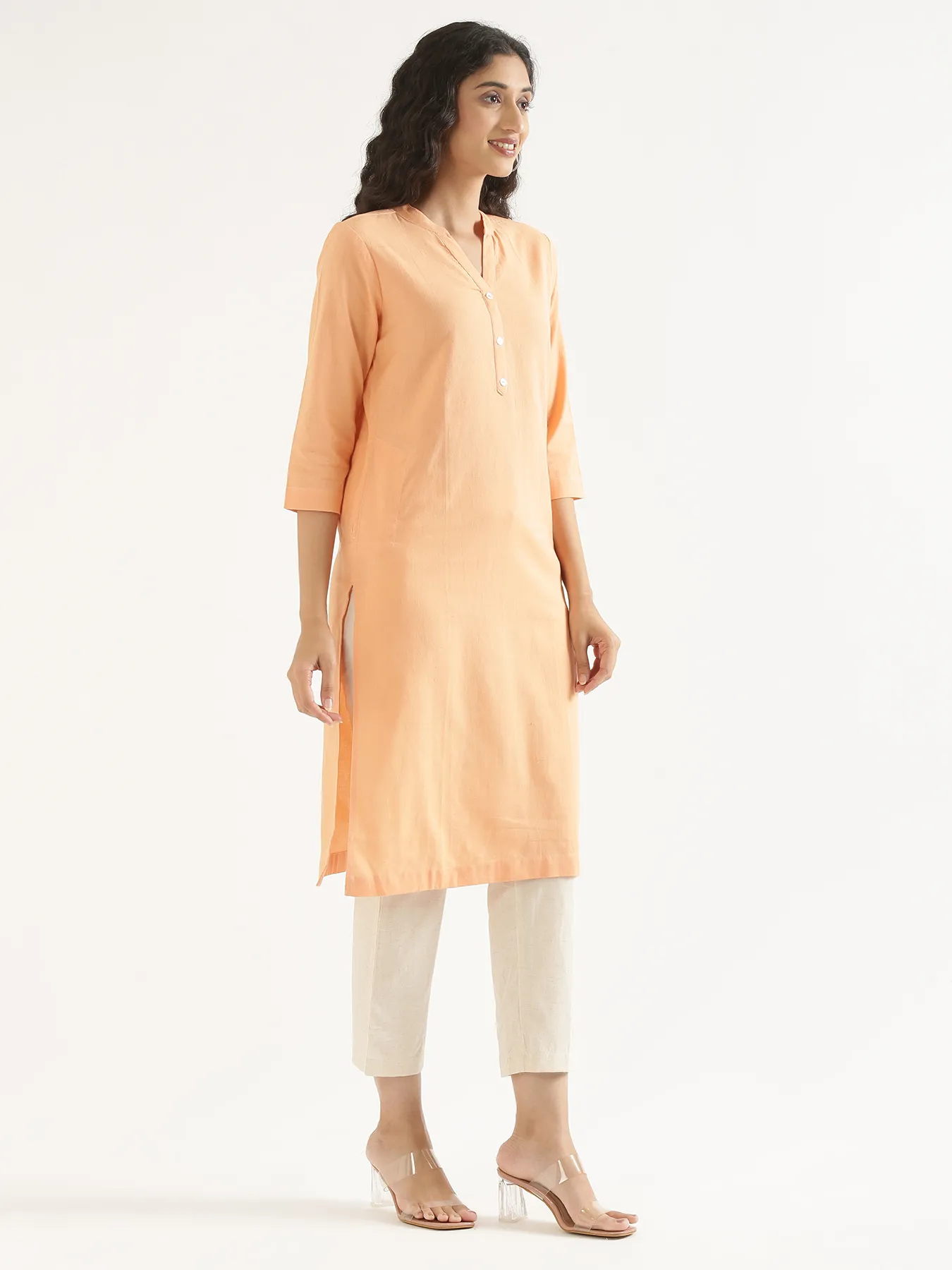 Women Peach Airy Linen Long Kurta - Image 6