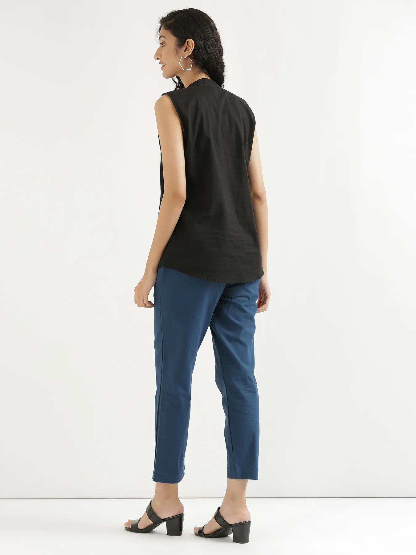 Women Peacock Blue Cotton Pant - Image 9