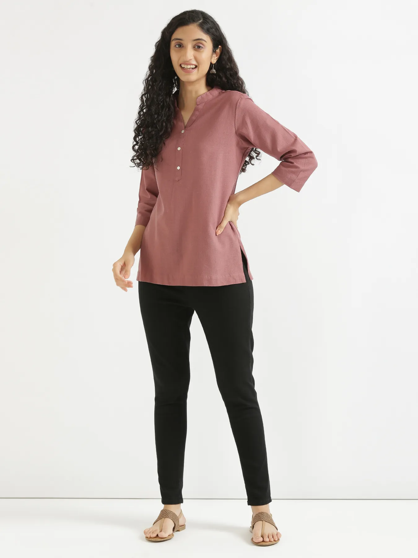 Women Rose Taupe Airy Linen Short Kurta - Image 10