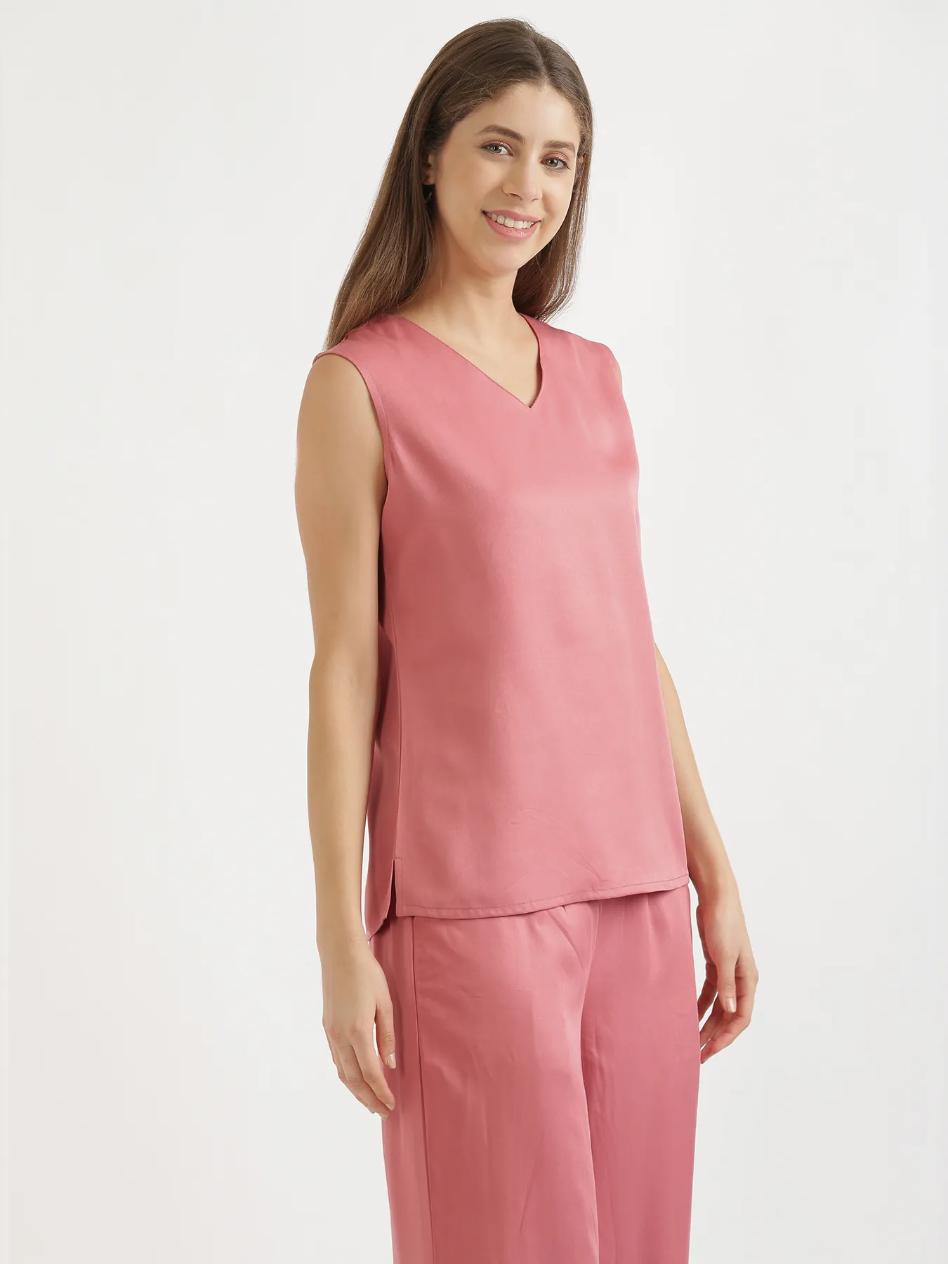 Women Rose V-Neck Sleeveless Top - Image 7