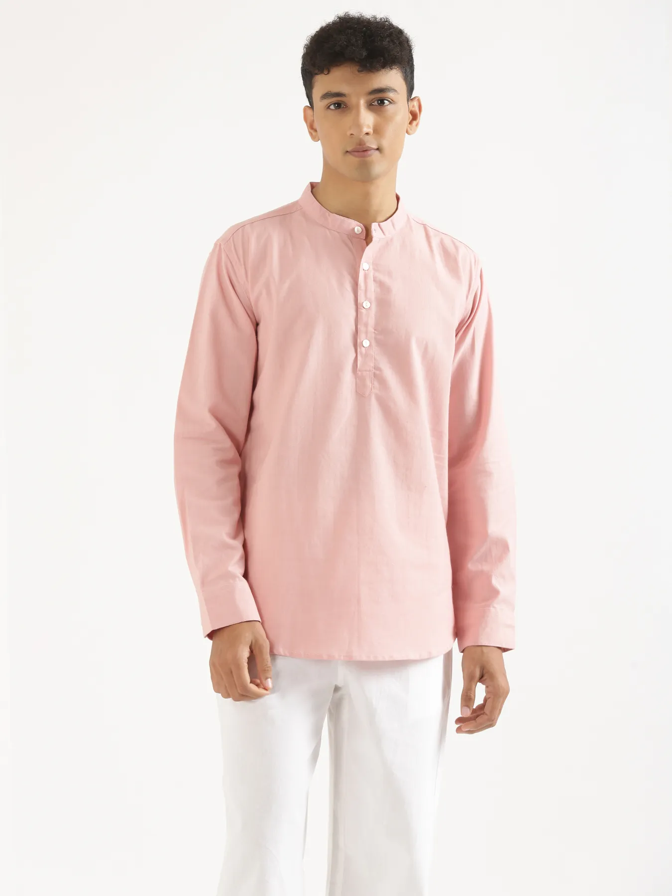 Men Salmon Pink Airy Linen Short Kurta - Image 2