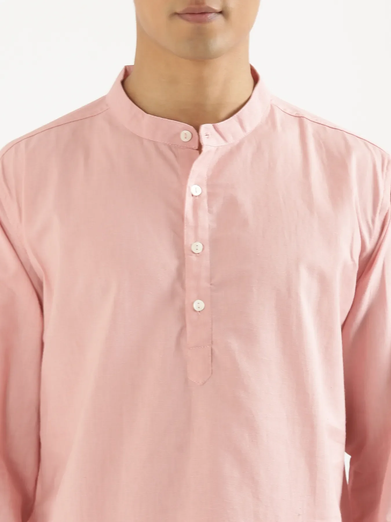 Men Salmon Pink Airy Linen Short Kurta - Image 4