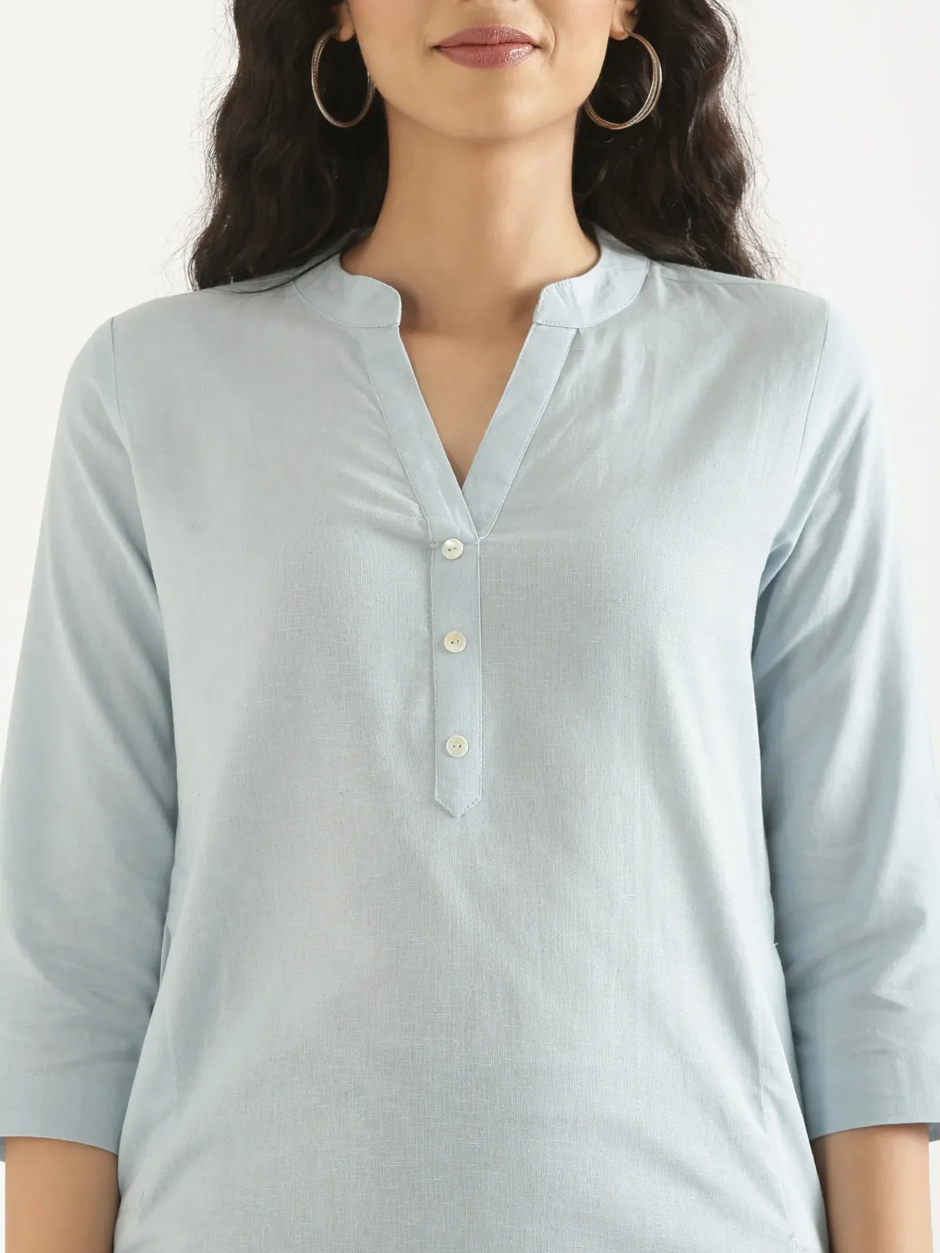 Women Sky Blue Airy Linen Long Kurta - Image 4