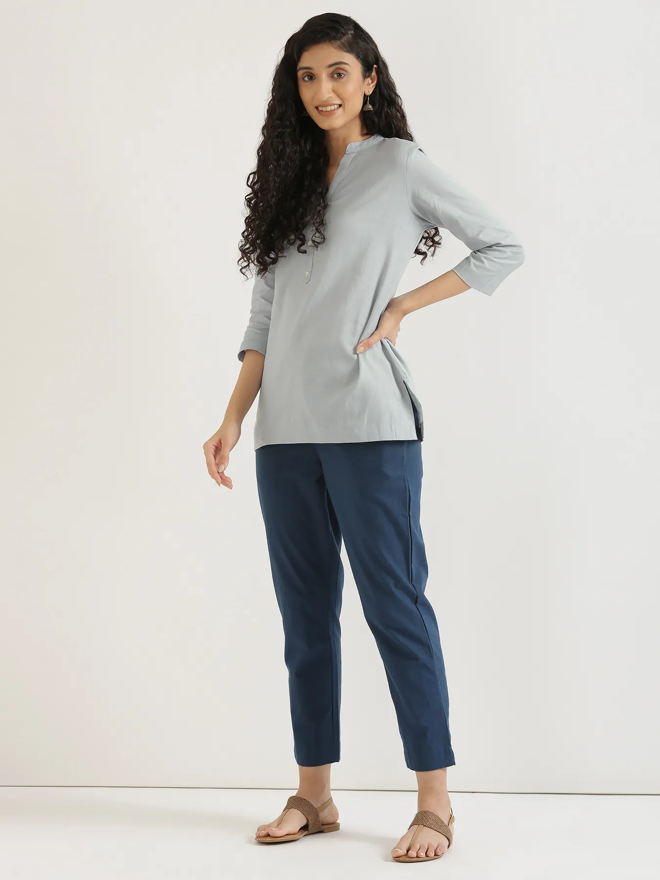 Women Sky Blue Airy Linen Short Kurta & Peacock Blue Cotton Pant Set - Image 3