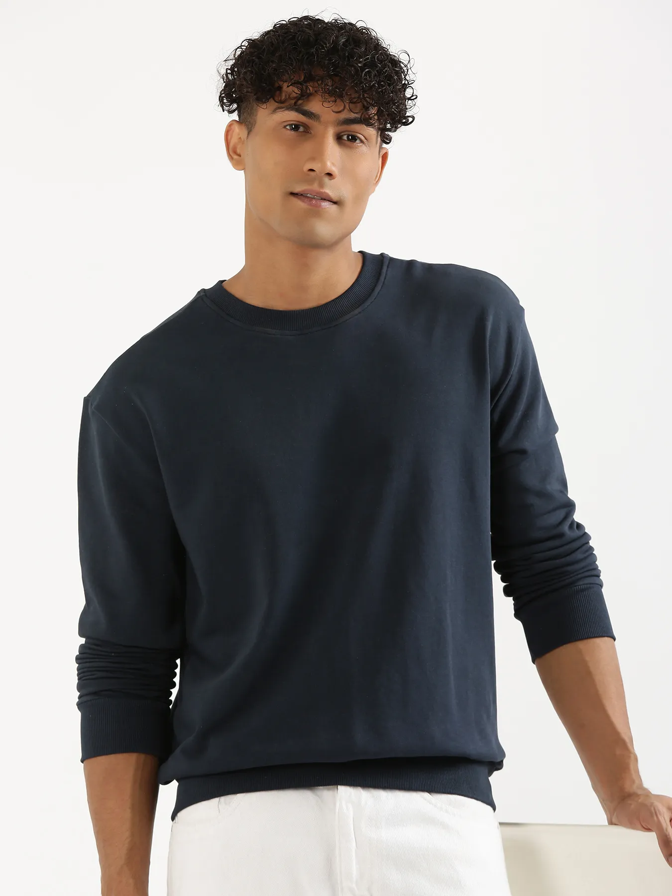 Unisex Navy Blue Round Neck Sweatshirt - Image 2
