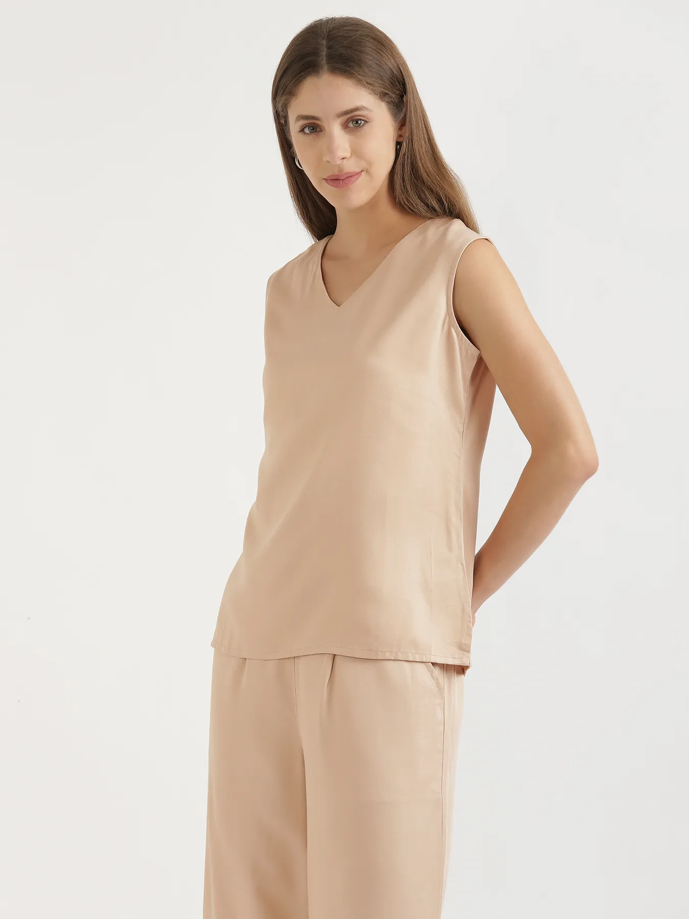 Women Beige V-Neck Sleeveless Top - Image 6