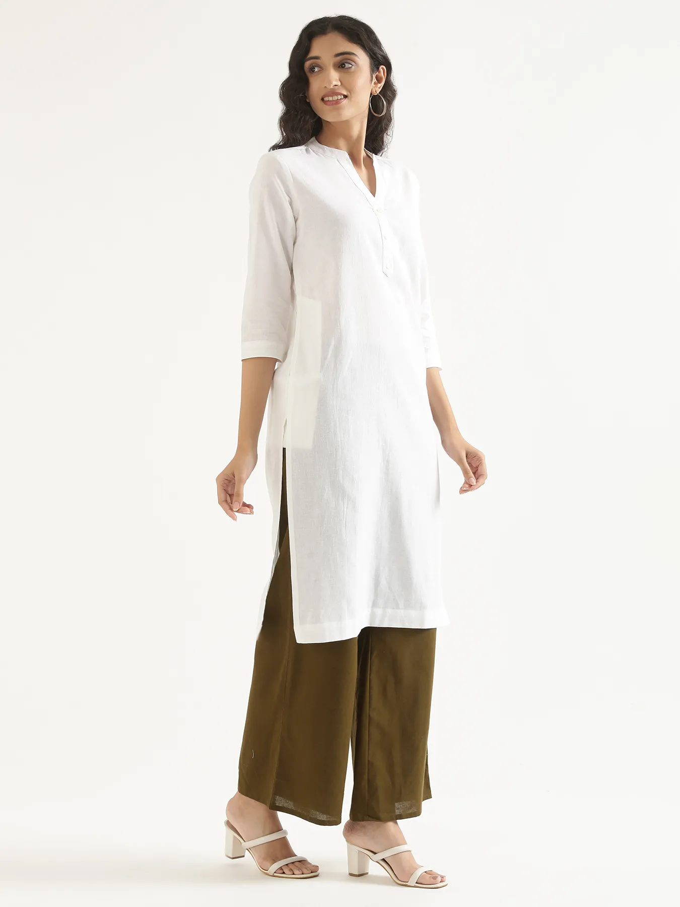 Women White Airy Linen Long Kurta - Image 2
