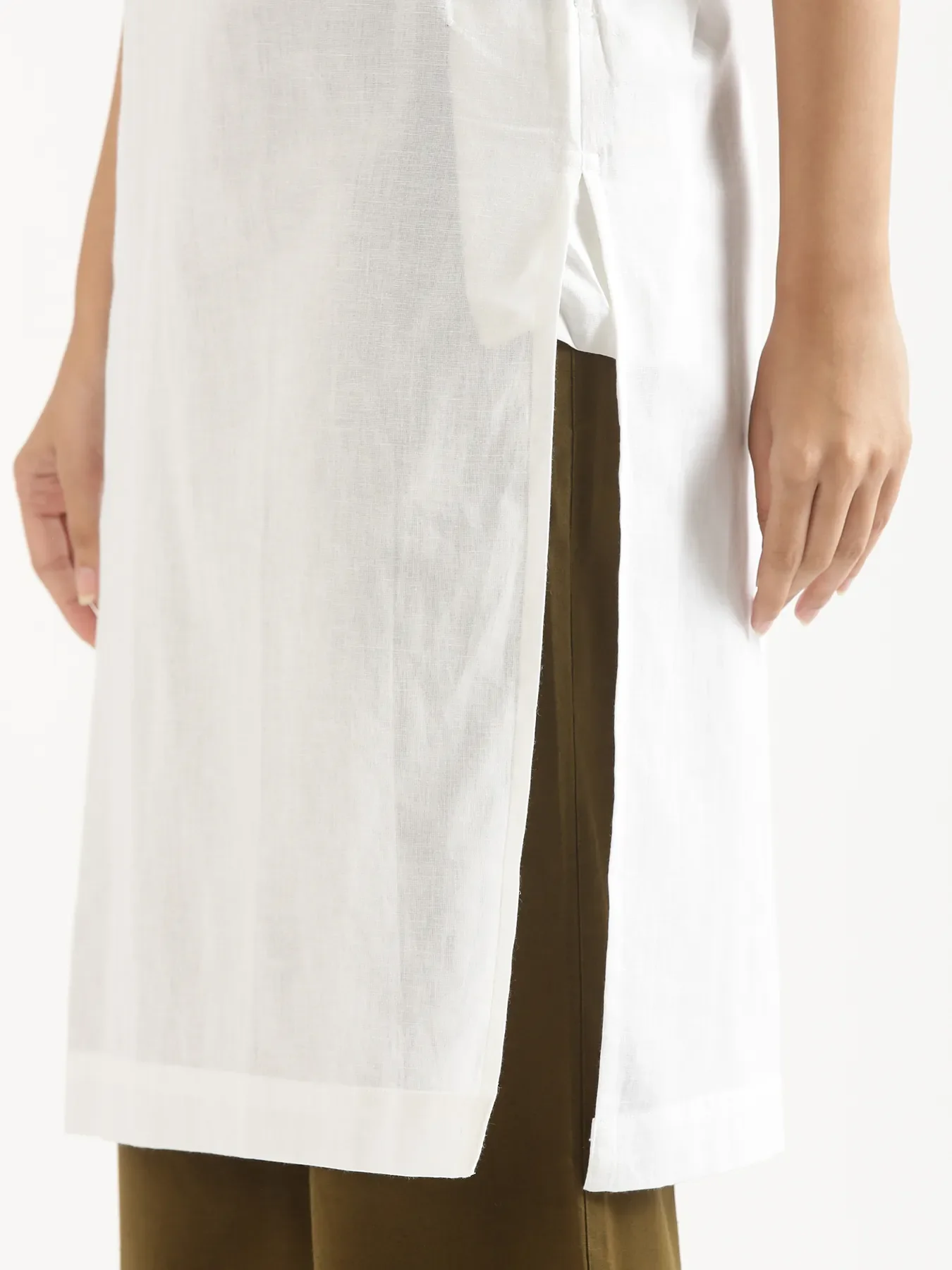 Women White Airy Linen Long Kurta - Image 8