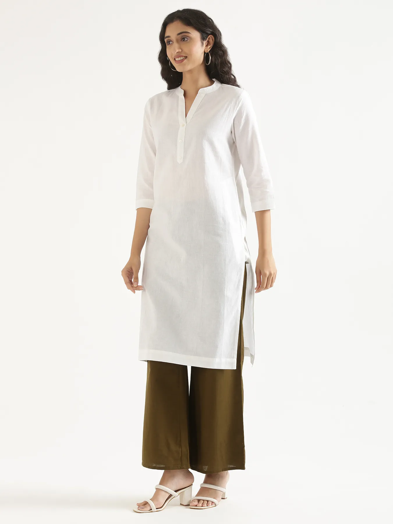 Women White Airy Linen Long Kurta - Image 9