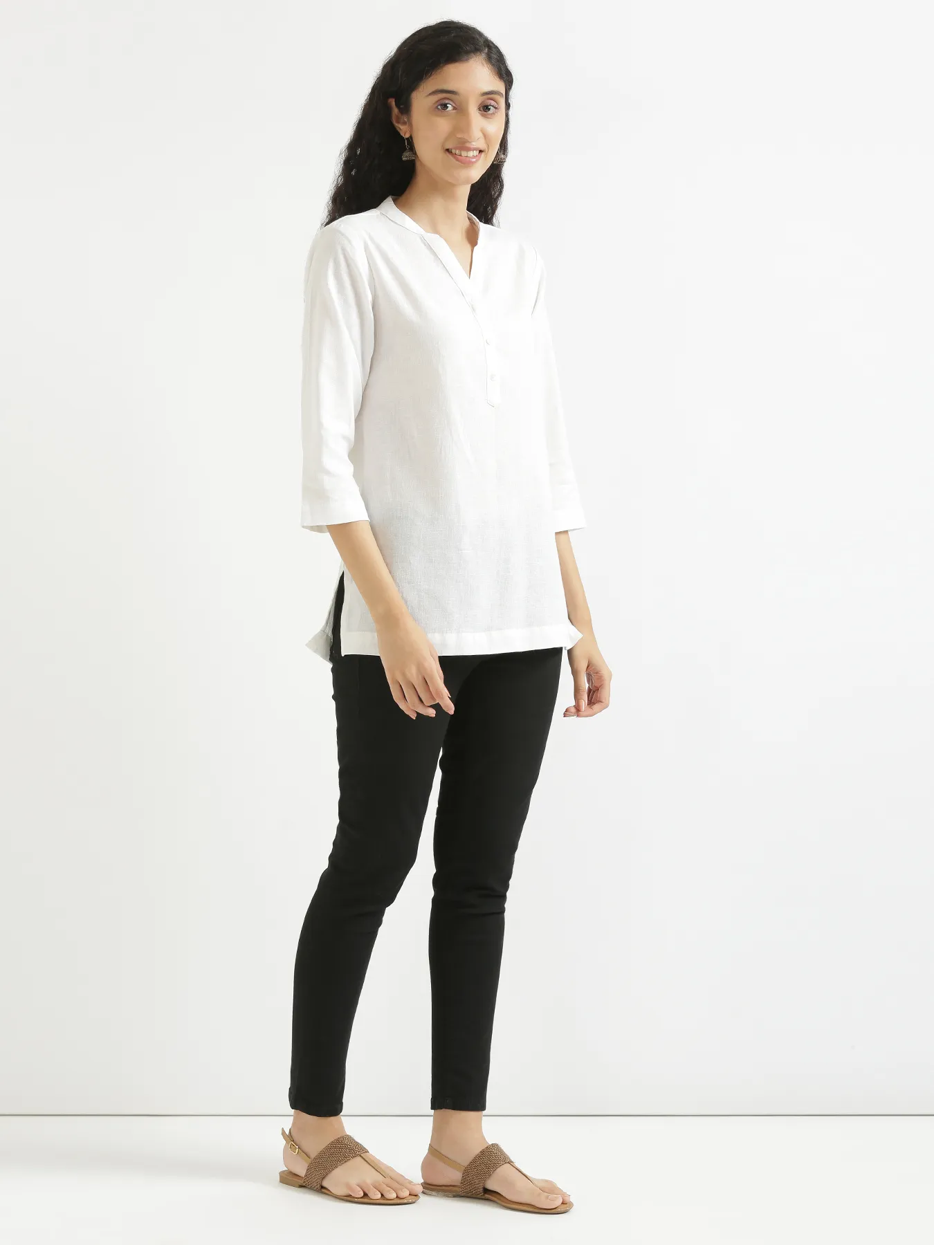 Women White Airy Linen Short Kurta - Image 6