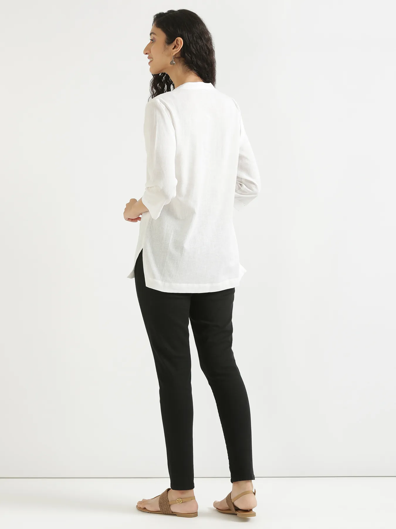 Women White Airy Linen Short Kurta - Image 7