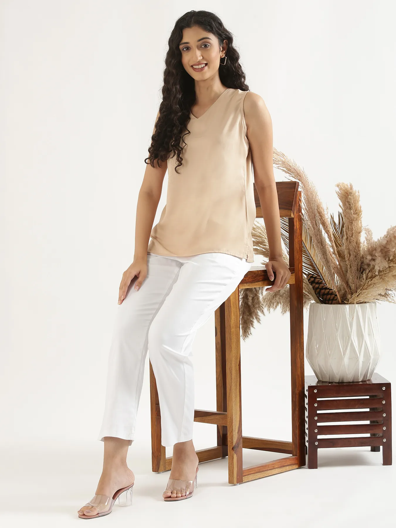 Women White Straight Fit Formal Pants - Image 7