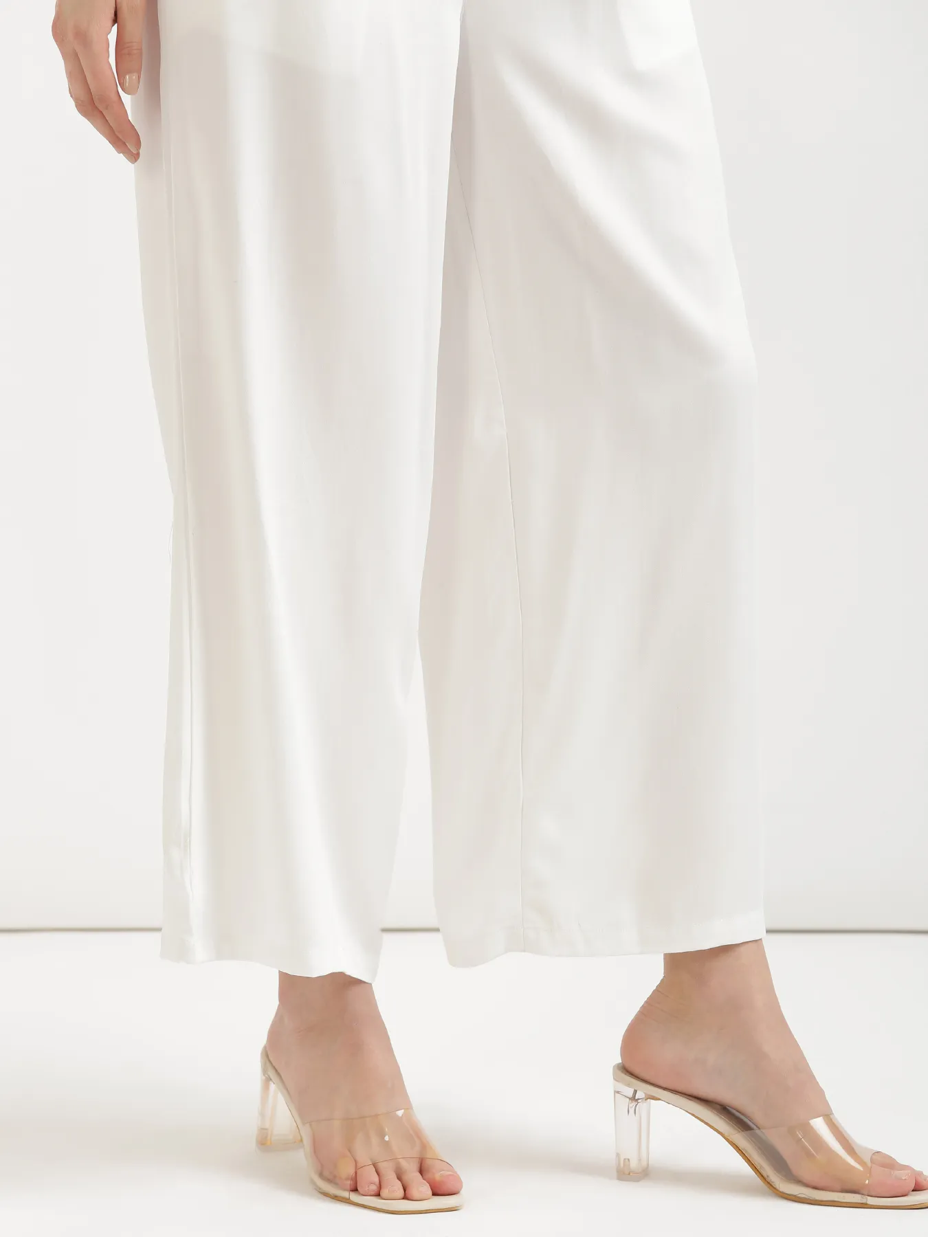 Women White Viscose Palazzo Pant - Image 11