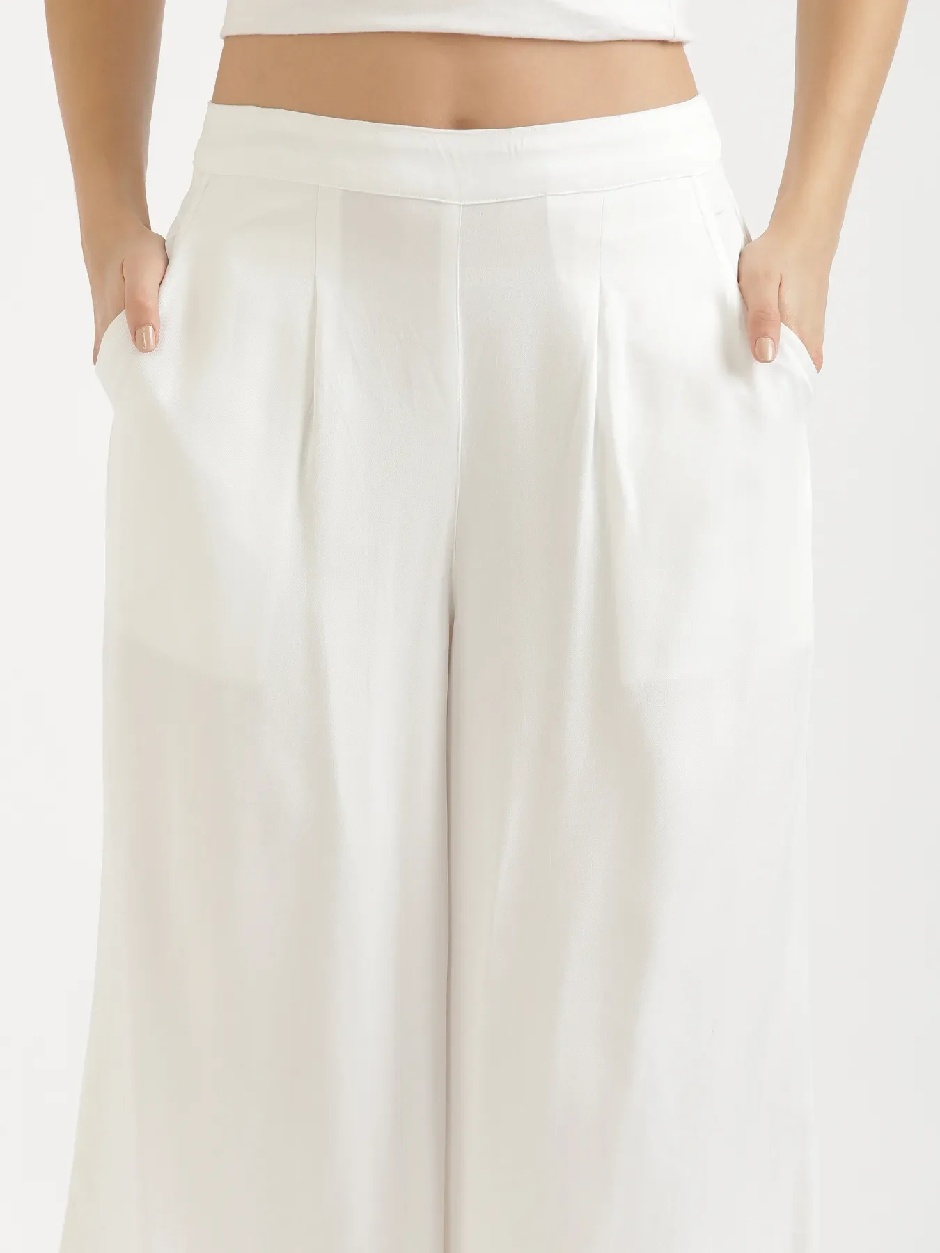 Women White Viscose Palazzo Pant - Image 5