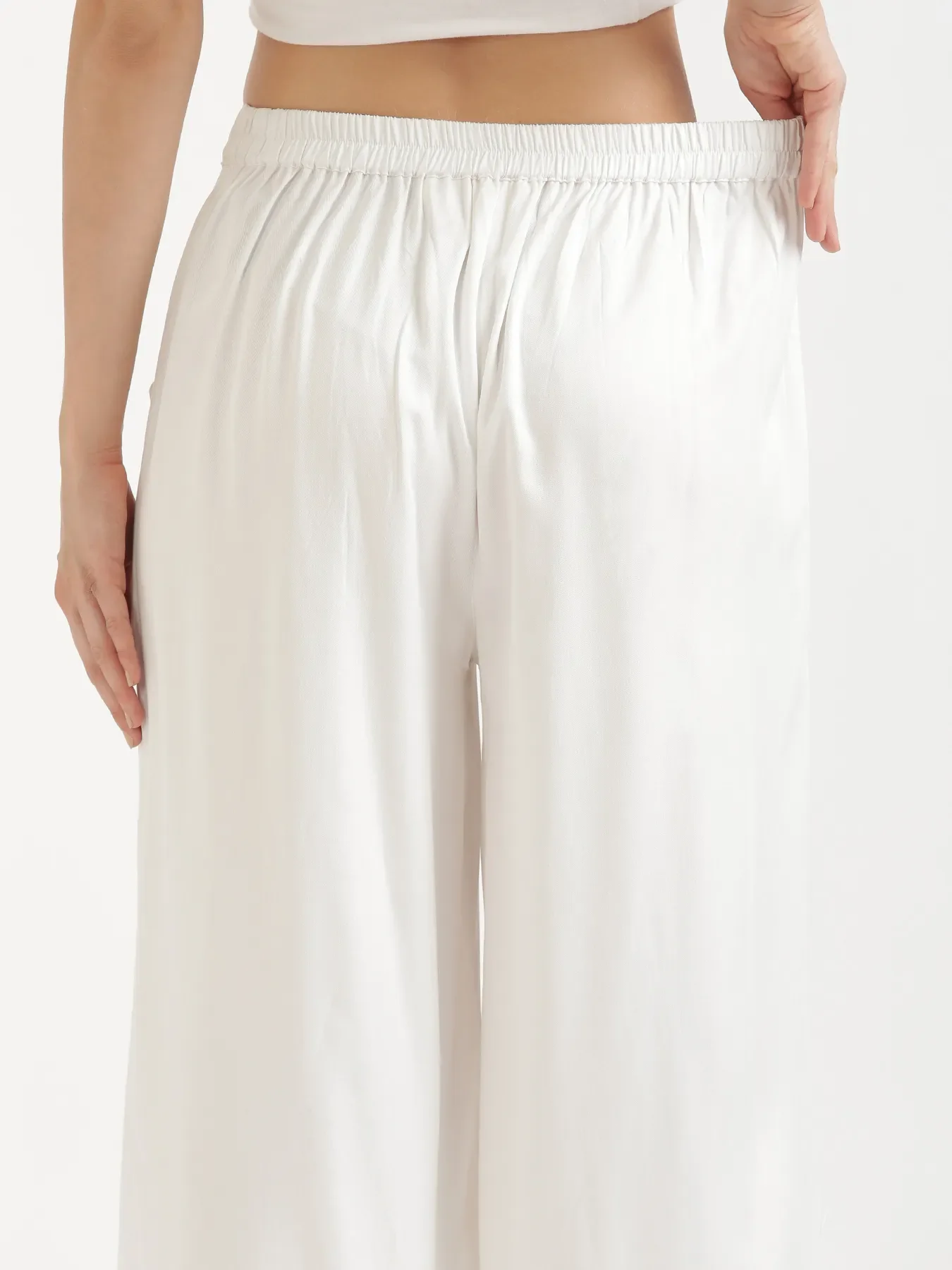Women White Viscose Palazzo Pant - Image 9