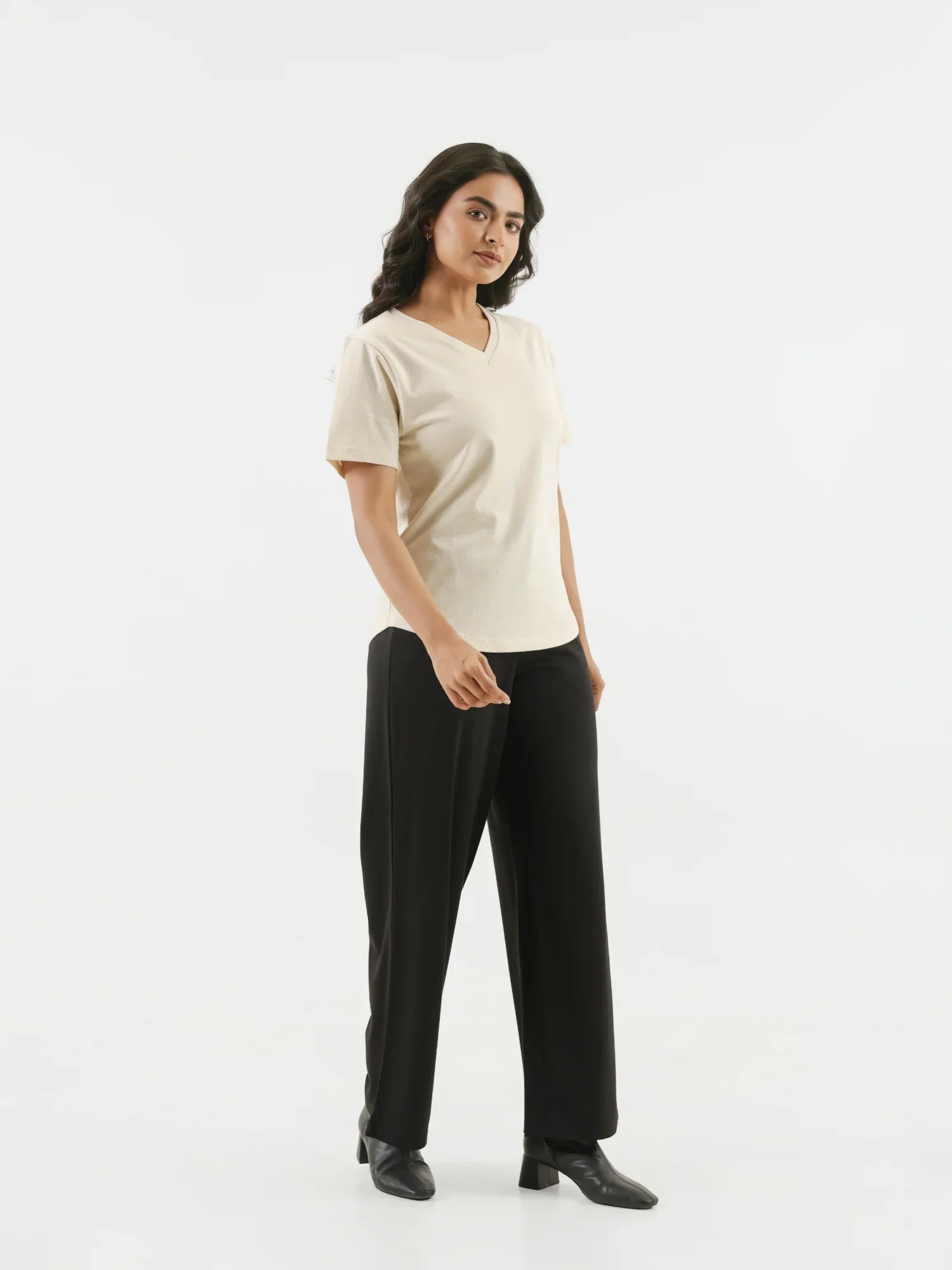 Women Beige V-neck T-shirt - Image 5