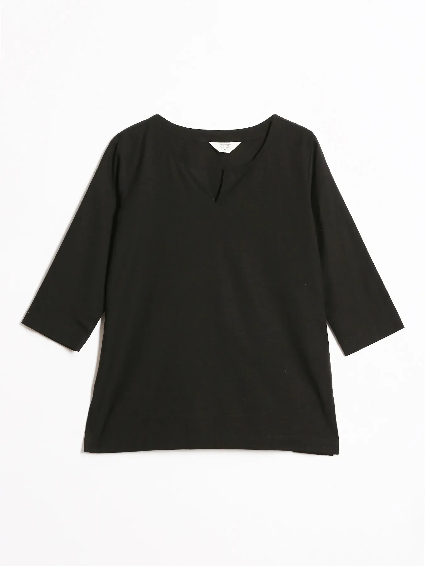 Women Black Airy Linen Split Neck Short Kurta - Image 13
