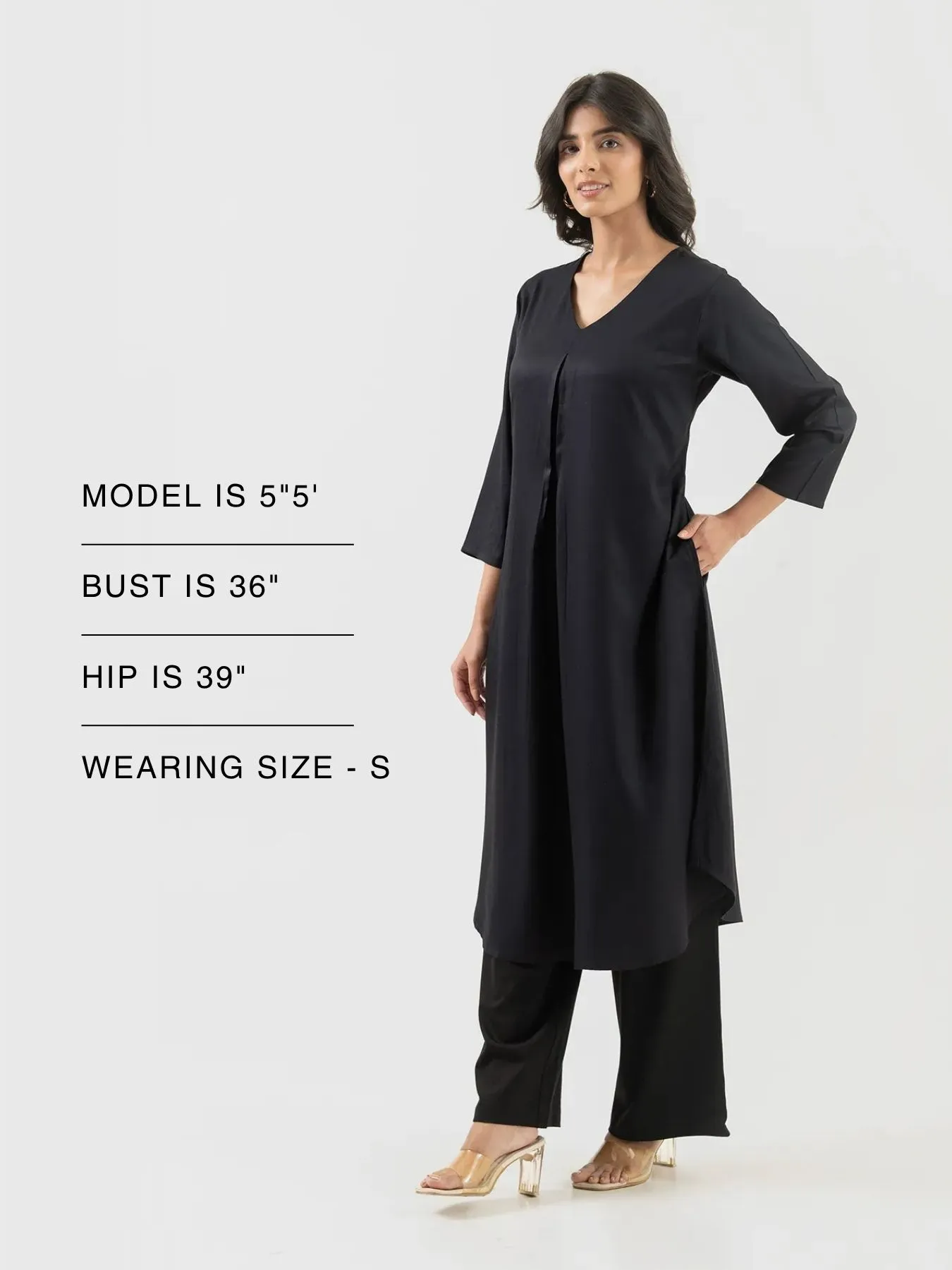 Women Black Flowy Pleated Kurta - Image 8