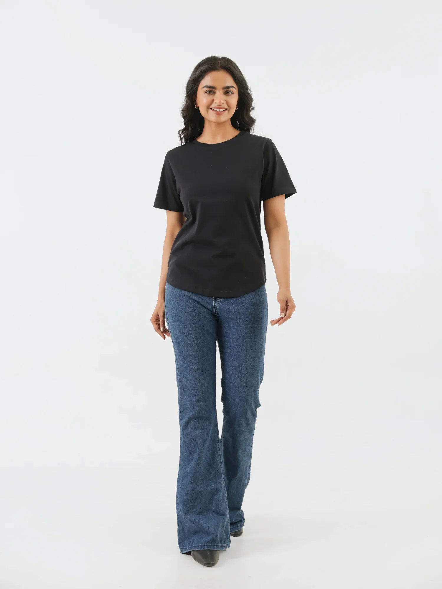 Women Black Round Neck T-shirt - Image 3