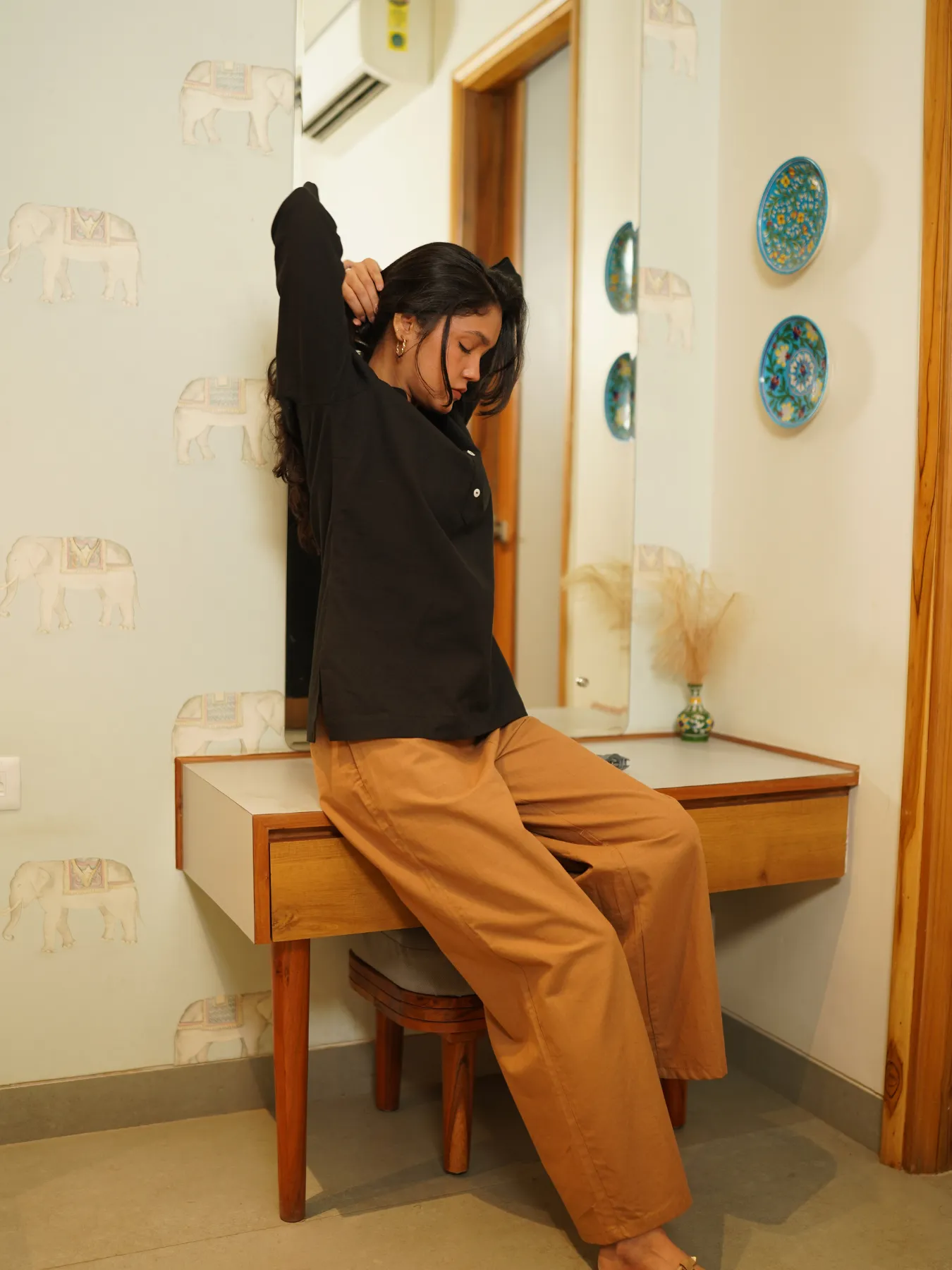 Women Coffee Brown Airy Linen Wide Leg Pant - Image 5