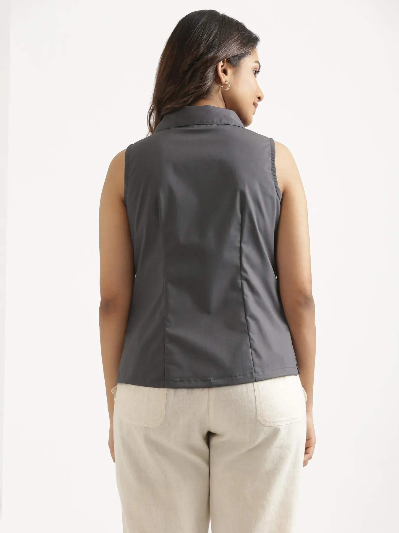 Women Dark Grey Better Cotton Sleeveless Shirt - Image 11