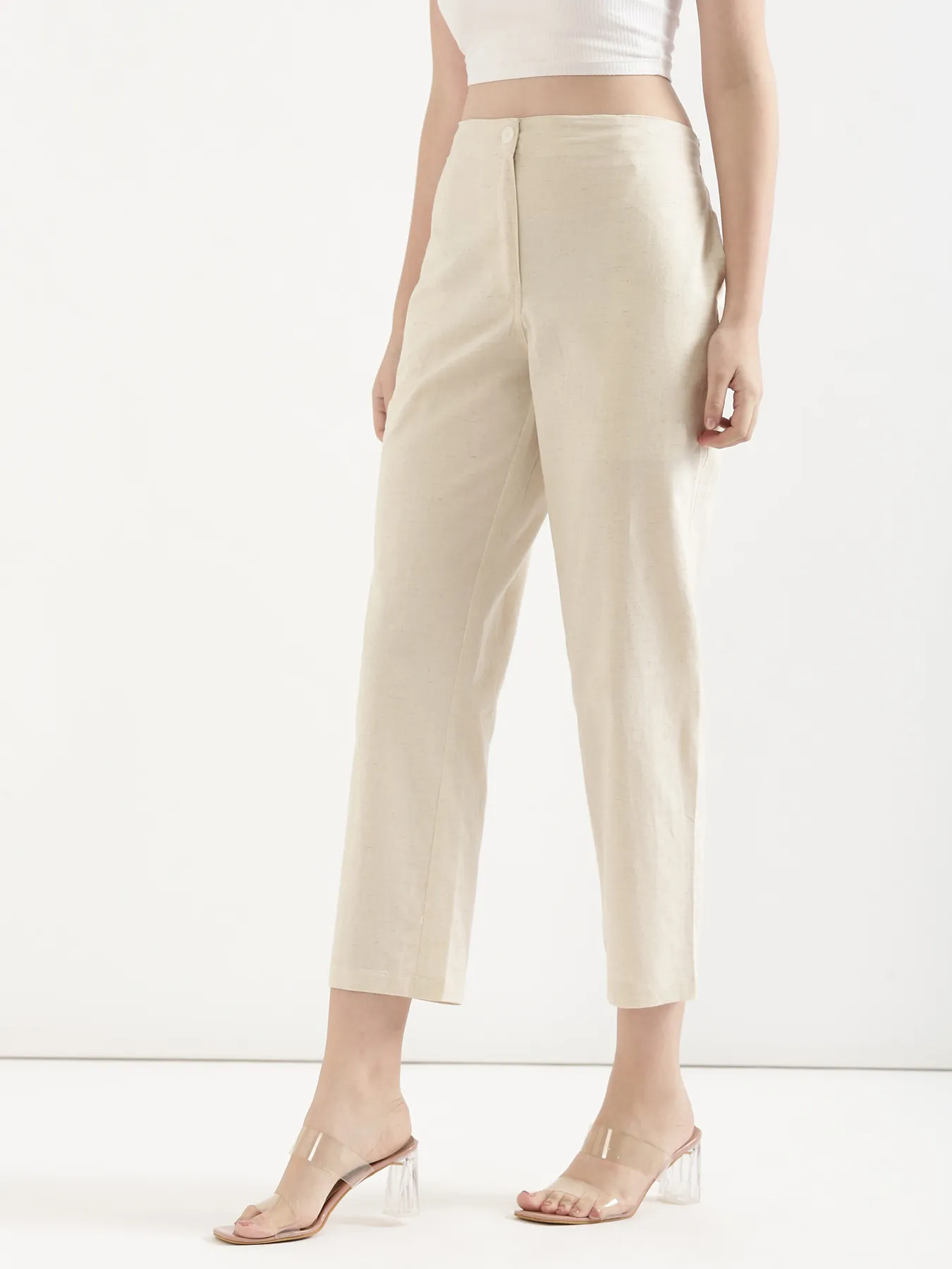Women Dark Grey Better Cotton Sleeveless Shirt & Ecru Airy Linen Straight Pant - Image 8