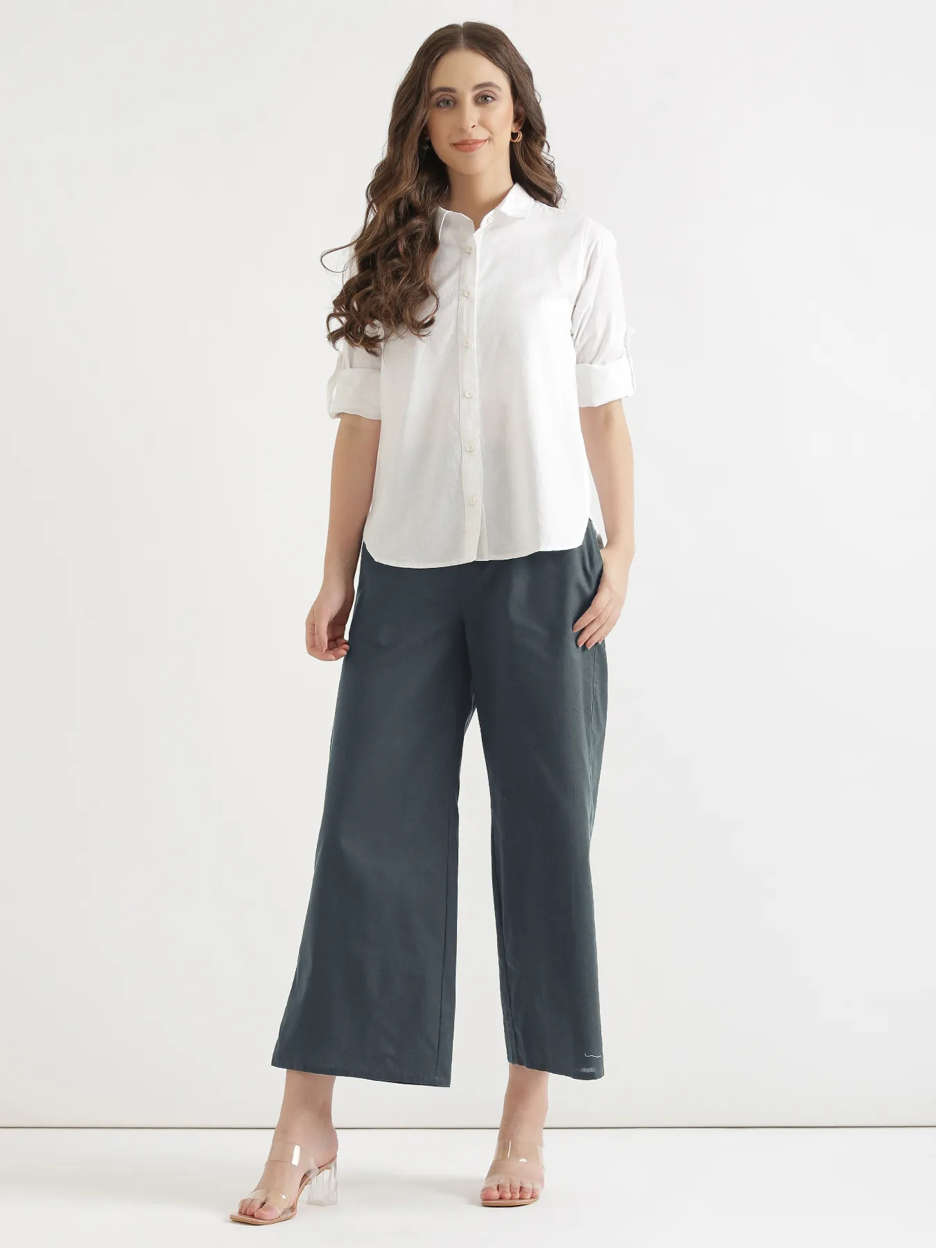 Women German Grey Airy Linen Wide Leg Pant - Image 3