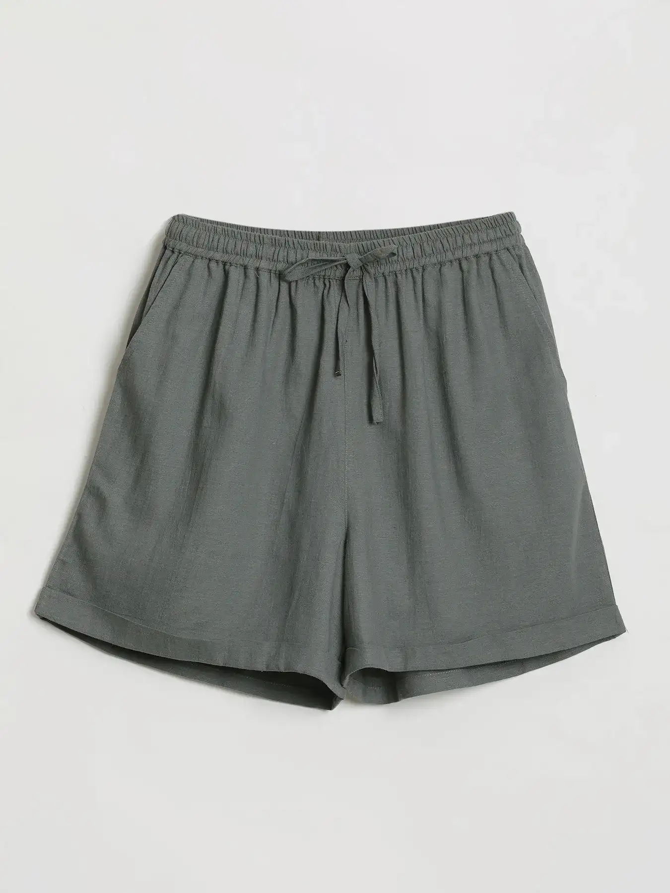Women German Grey Flowy Linen Short Set - Image 5