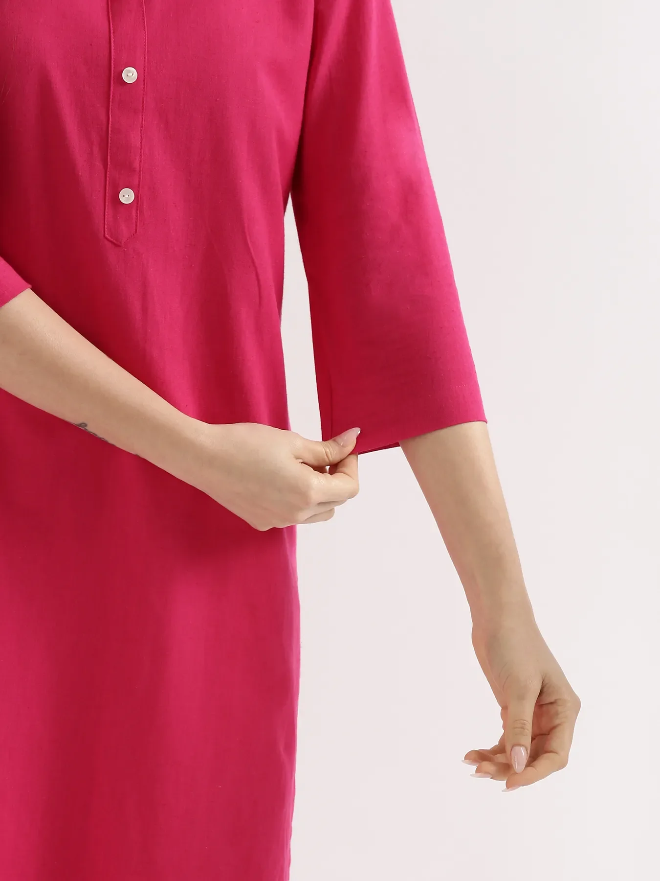 Women Hot Pink Airy Linen Long Kurta & White Viscose Palazzo Pant Set - Image 7