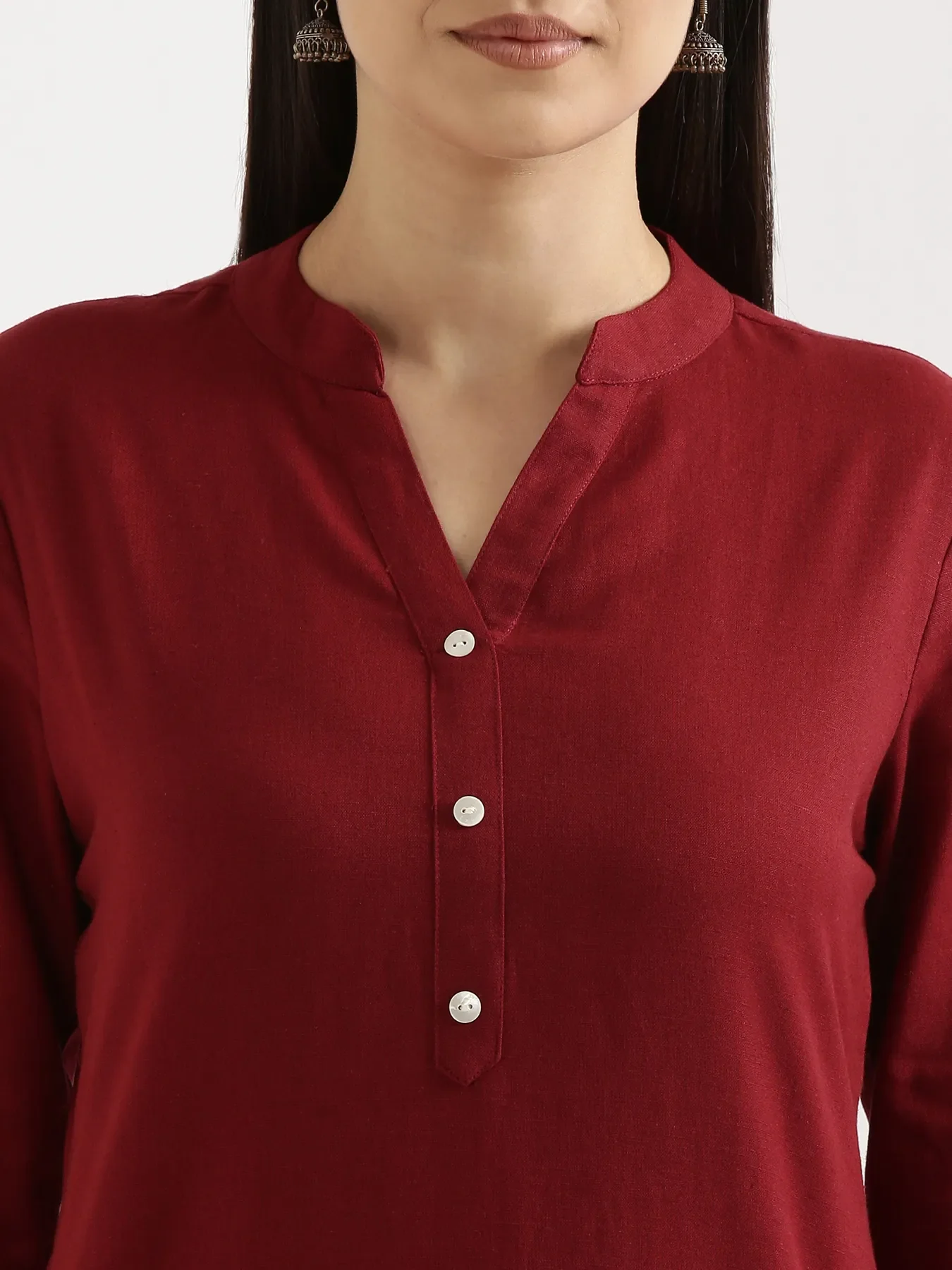 Women Maroon Airy Linen Long Kurta & White Viscose Palazzo Pant Set - Image 5