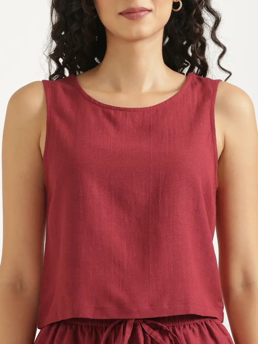 Women Maroon Flowy Linen Short Set - Image 4
