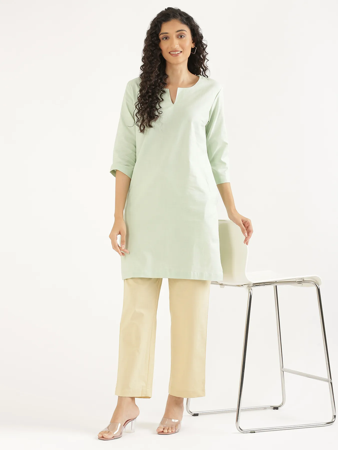 Women Mint Green Airy Linen Mid Thigh Length Kurta - Image 11