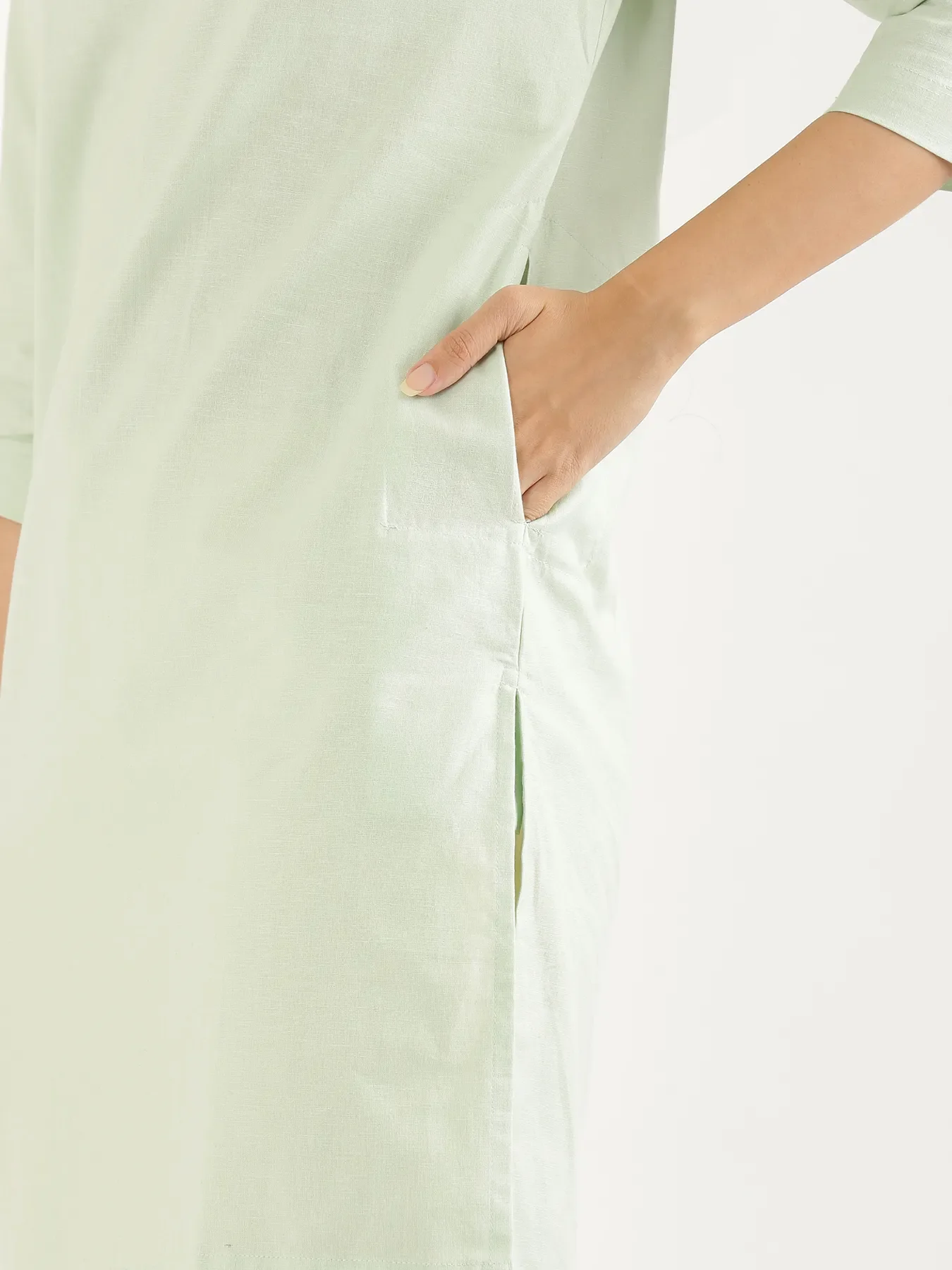 Women Mint Green Airy Linen Mid Thigh Length Kurta - Image 7