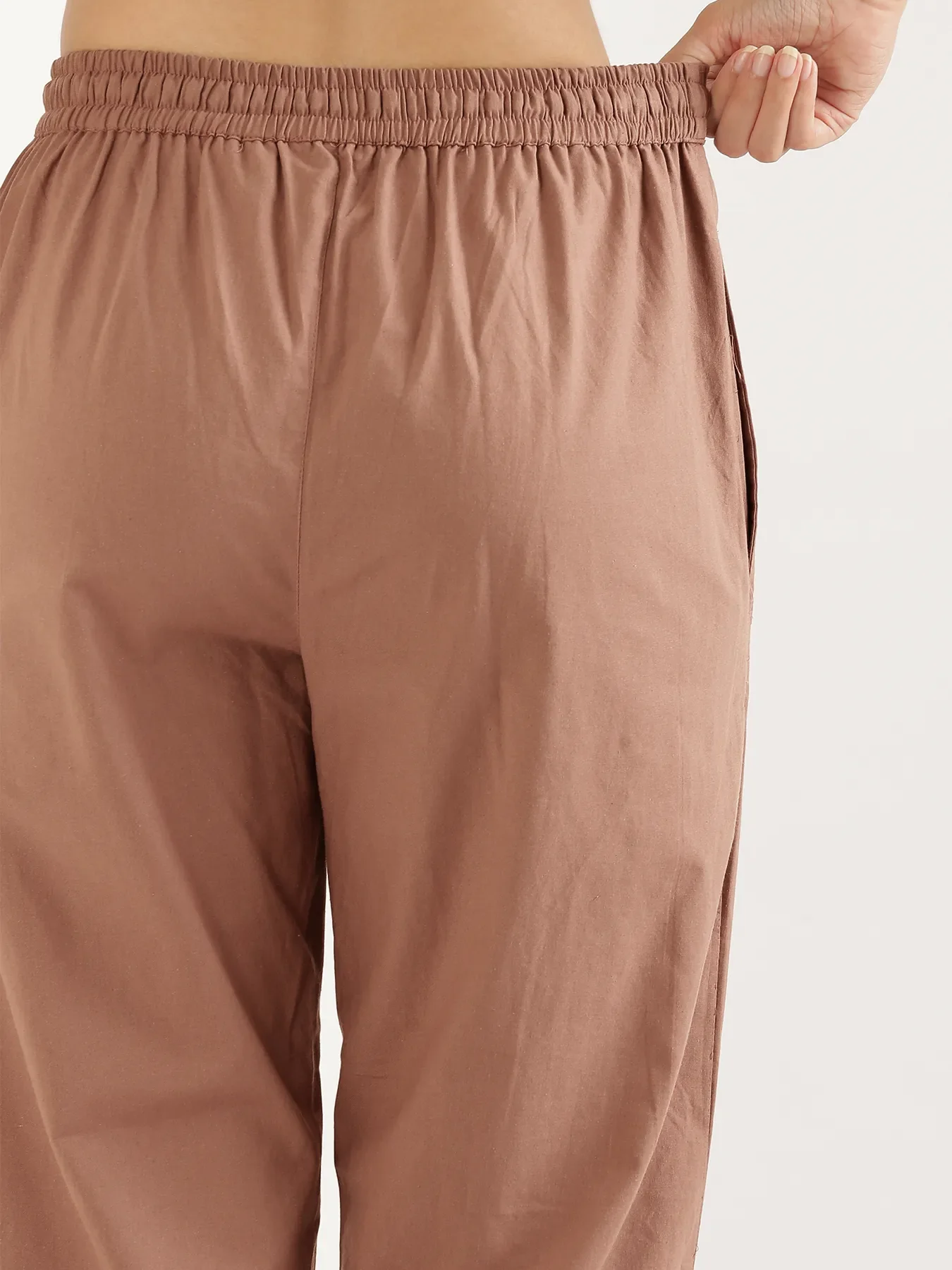 Women Mocha Mousse Cotton Straight Pant - Image 8