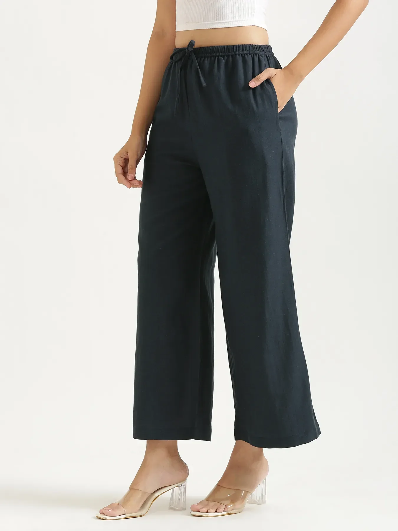 Women Navy Blue Flowy Linen Wide Leg Pants - Image 4