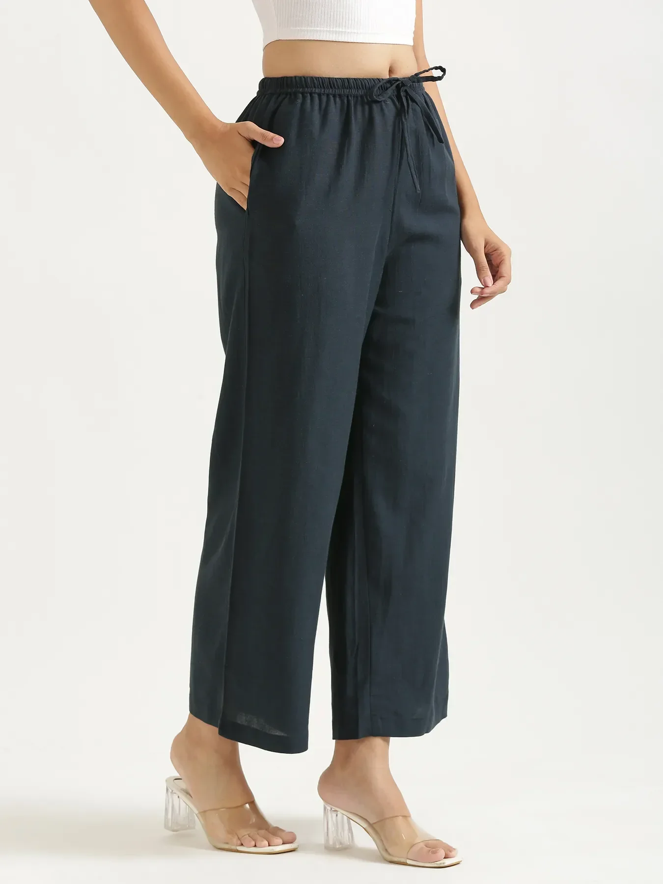 Women Navy Blue Flowy Linen Wide Leg Pants - Image 5