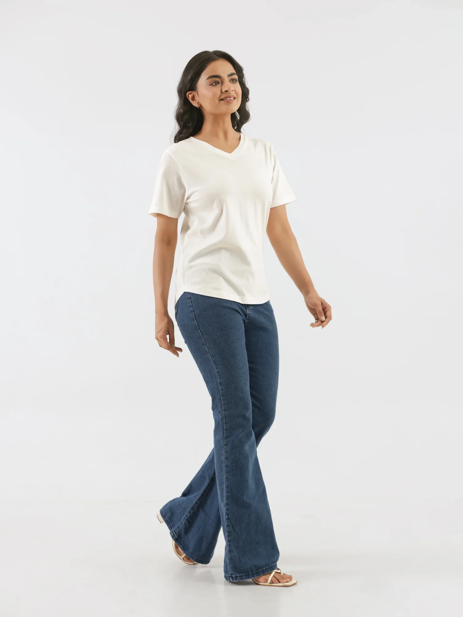 Women Off White V-neck T-shirt - Image 8