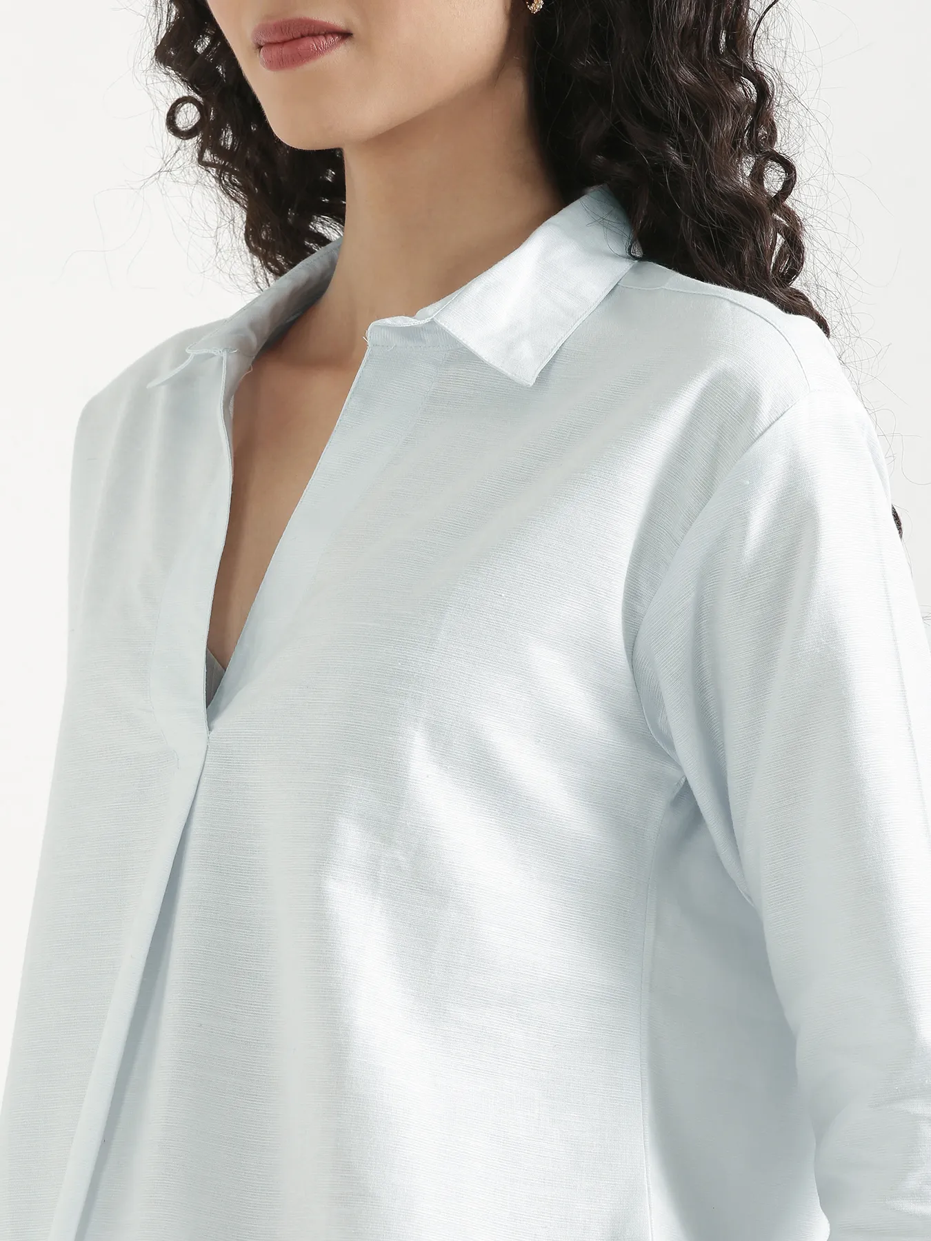 Women Powder Blue Linen Blend Pleated Top & Ecru Airy Linen Wide Leg Pants Pant Set - Image 6
