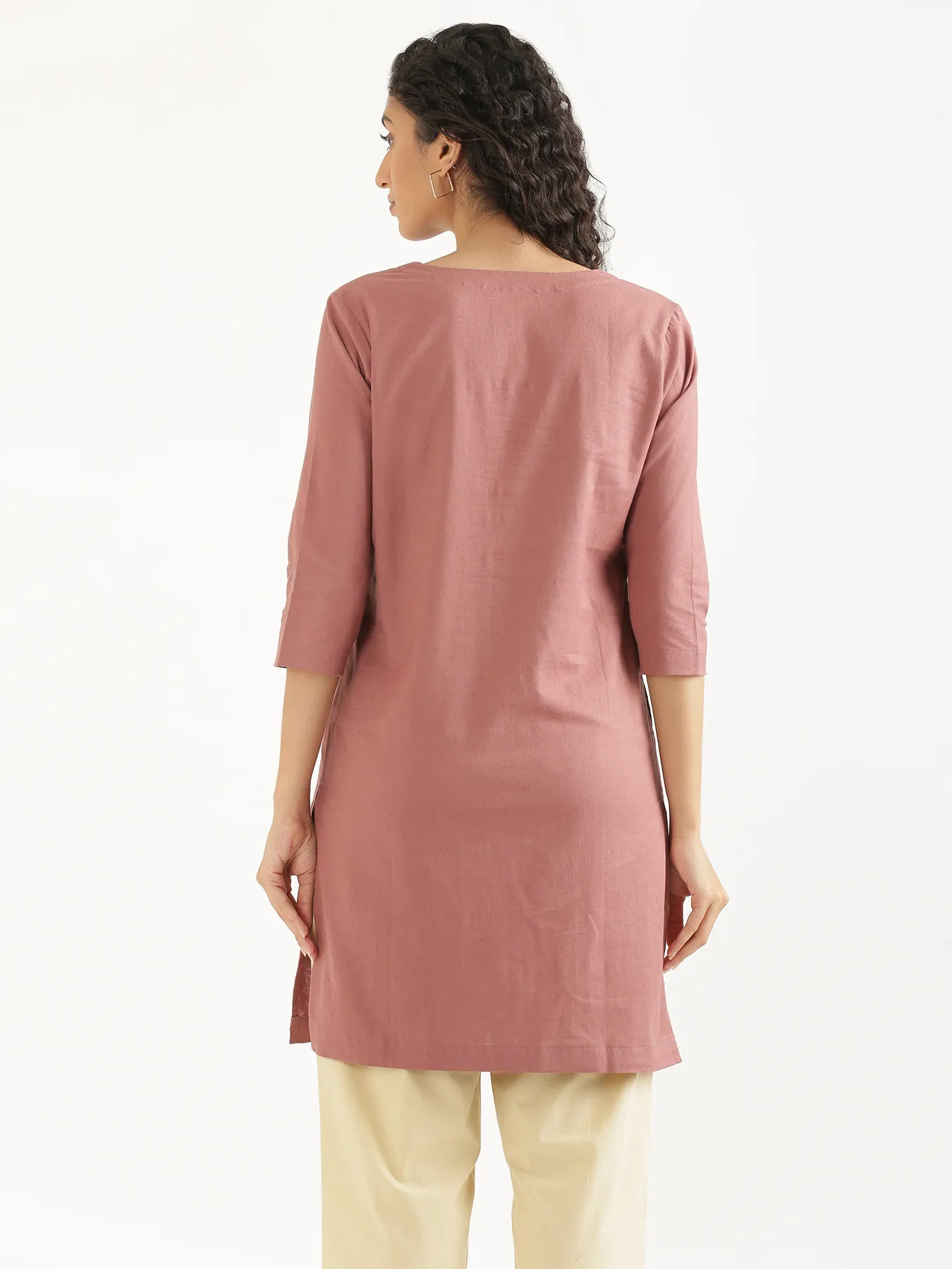 Women Rose Taupe Airy Linen Mid Thigh Length Kurta - Image 9